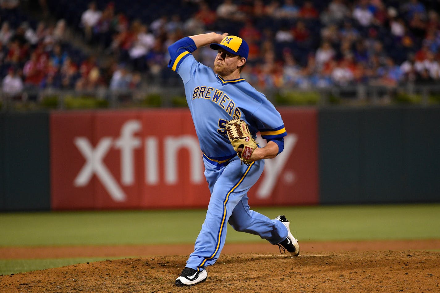 New Twins reliever Neil Ramirez has already pitched for the Brewers and the Cubs this season.