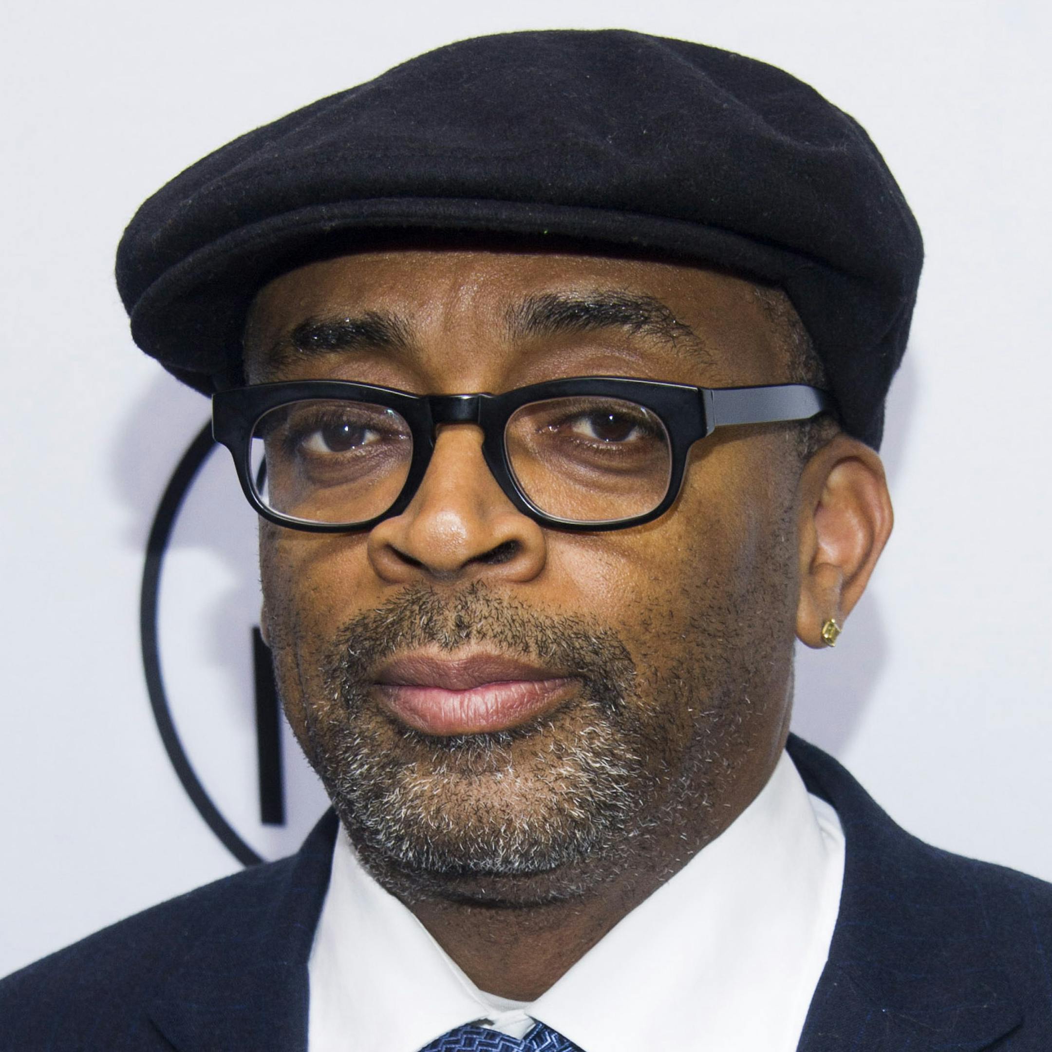 FILE - In this June 10, 2013 file photo, Spike Lee attends the eighth annual Made in New York Awards in New York. Lee will receive the 20th annual Dorothy and Lillian Gish Prize, which carries a reward of $300,000. The Gish Prize Trust announced the selection Wednesday, Sept. 18. Selection committee chairman Darren Walker said Lee was chosen ìfor his brilliance and unwavering courage in using film to challenge conventional thinking.î (Photo by Charles Sykes/Invision/AP, File)