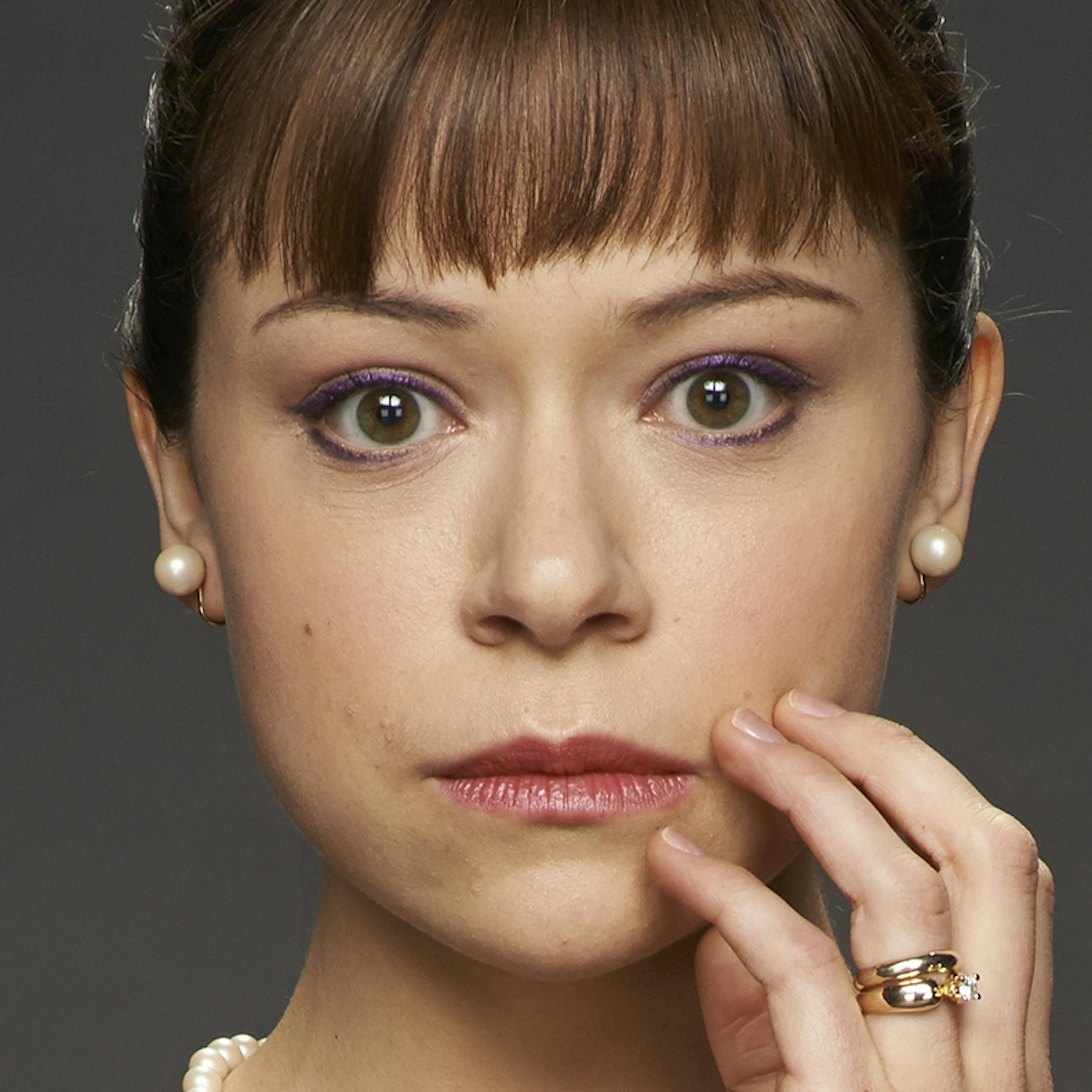 Orphan Black season2 Alison played by Tatiana Maslany