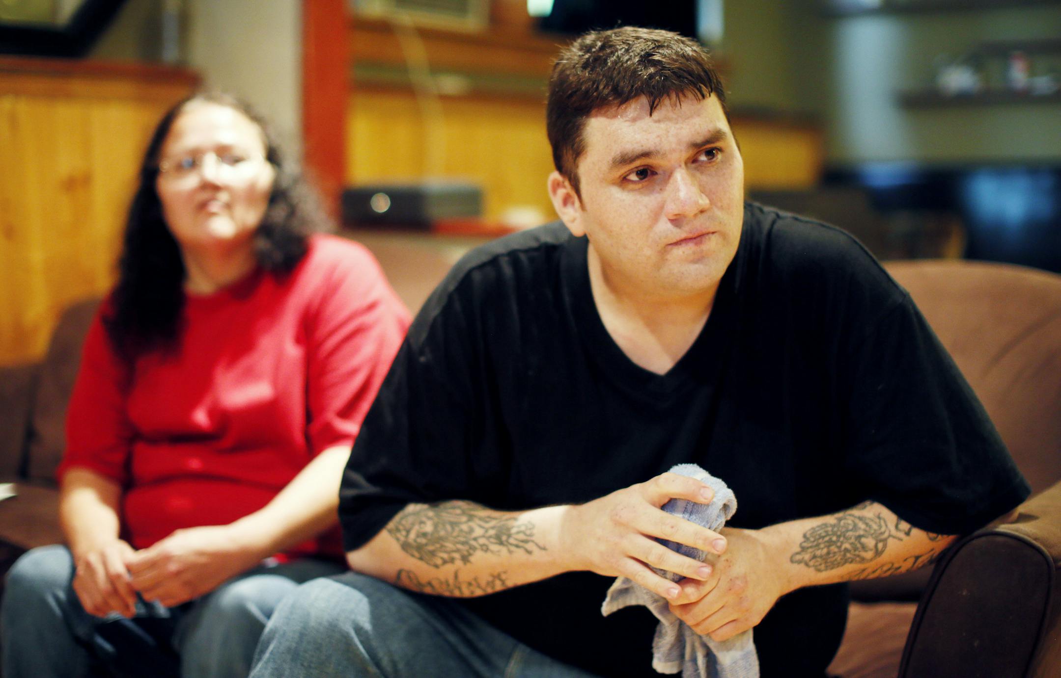 Linda McKenzie (mother) left and her son David Lamorie reflected on the death of her son Richie Lamorie Wednesday September 2, 2015 in Minneapolis, MN. ] Jonathan Loun, the man charged with killing 3-year-old Dante Sears, was also convicted of criminal vehicular homicide and served 41 months in prison for the death of Richie Lamorie. Richie ës mom Linda McKenzie and his brother David Lamorie spoke about his dealth. Jerry Holt/ Jerry.Holt@Startribune.com