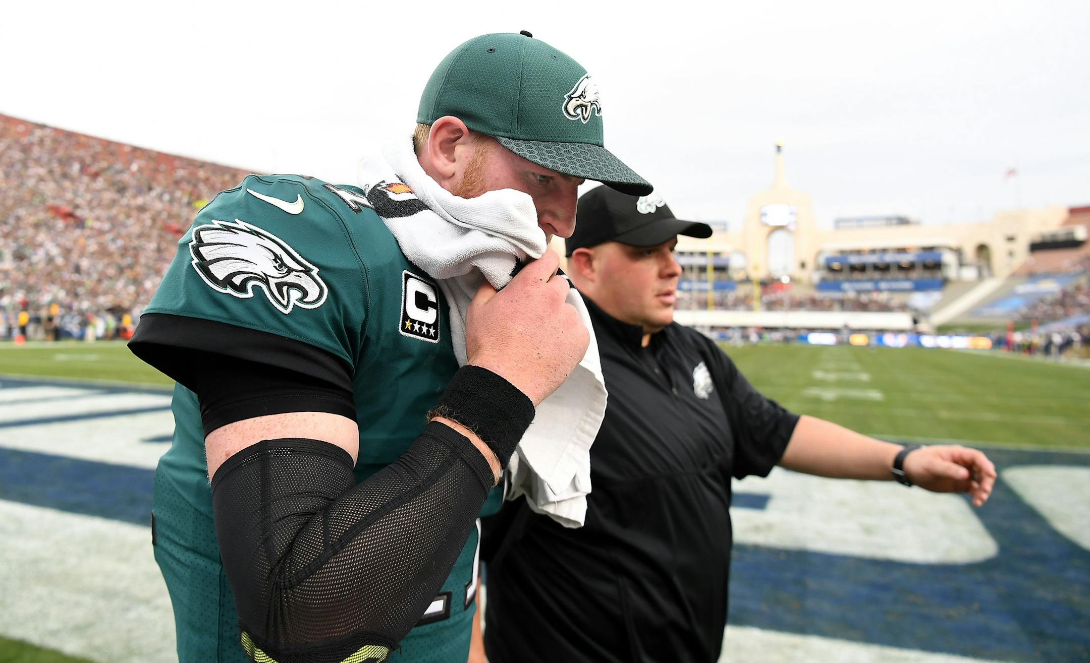 Philadelphia Eagles quarterback Carson Wentz walks off the field after injuring his leg against the Los Angeles Rams on Sunday, Dec. 10, 2017 at the Coliseum in Los Angeles, Calif. (Wally Skalij/Los Angeles Times/TNS)