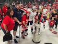 Emotional T.J. Oshie: 'My dad, he doesn't remember a lot of stuff...'