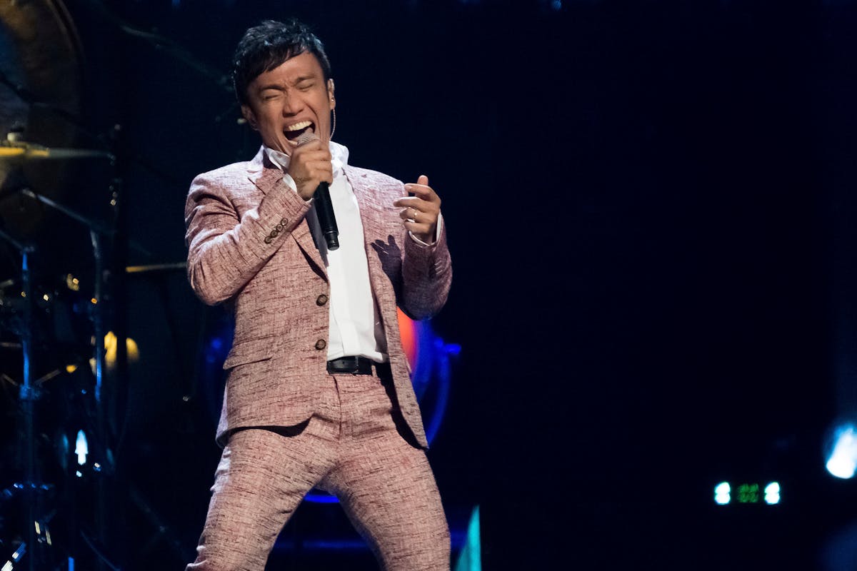 Journey singer Arnel Pineda, performing at the 2017 Rock & Roll Hall of Fame induction ceremony.
