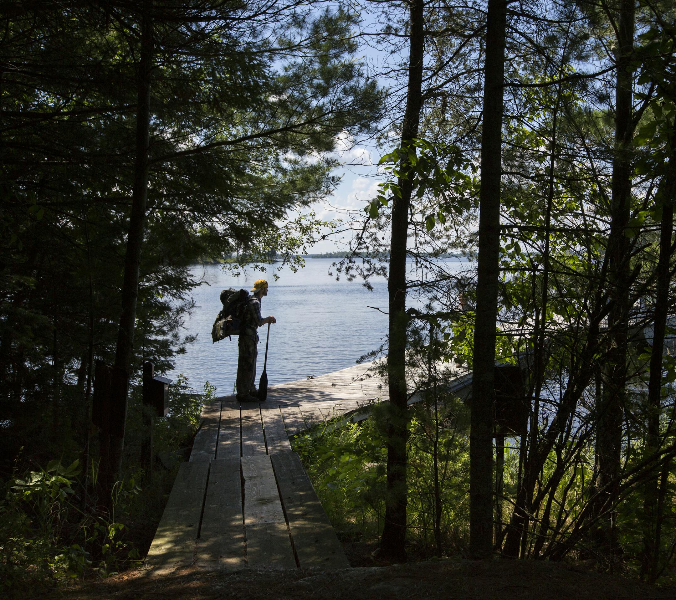 Cameron Giebink of Minneapolis starts on the Locator Lake Trail for a few days of backcountry camping on the Kabetogama Penninsula in Voyageurs National Park. ] (Leila Navidi/Star Tribune) leila.navidi@startribune.com BACKGROUND INFORMATION: Voyageurs National Park in Minnesota on Thursday, June 23, 2016.