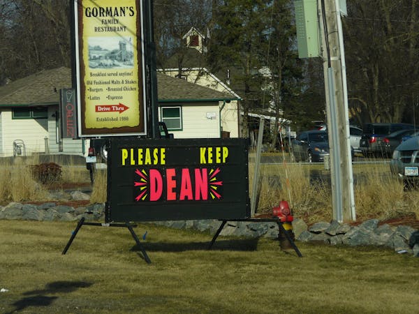 Motorists entering Lake Elmo were greeted with signs of support for City Administrator Dean Zuleger in March 2015.