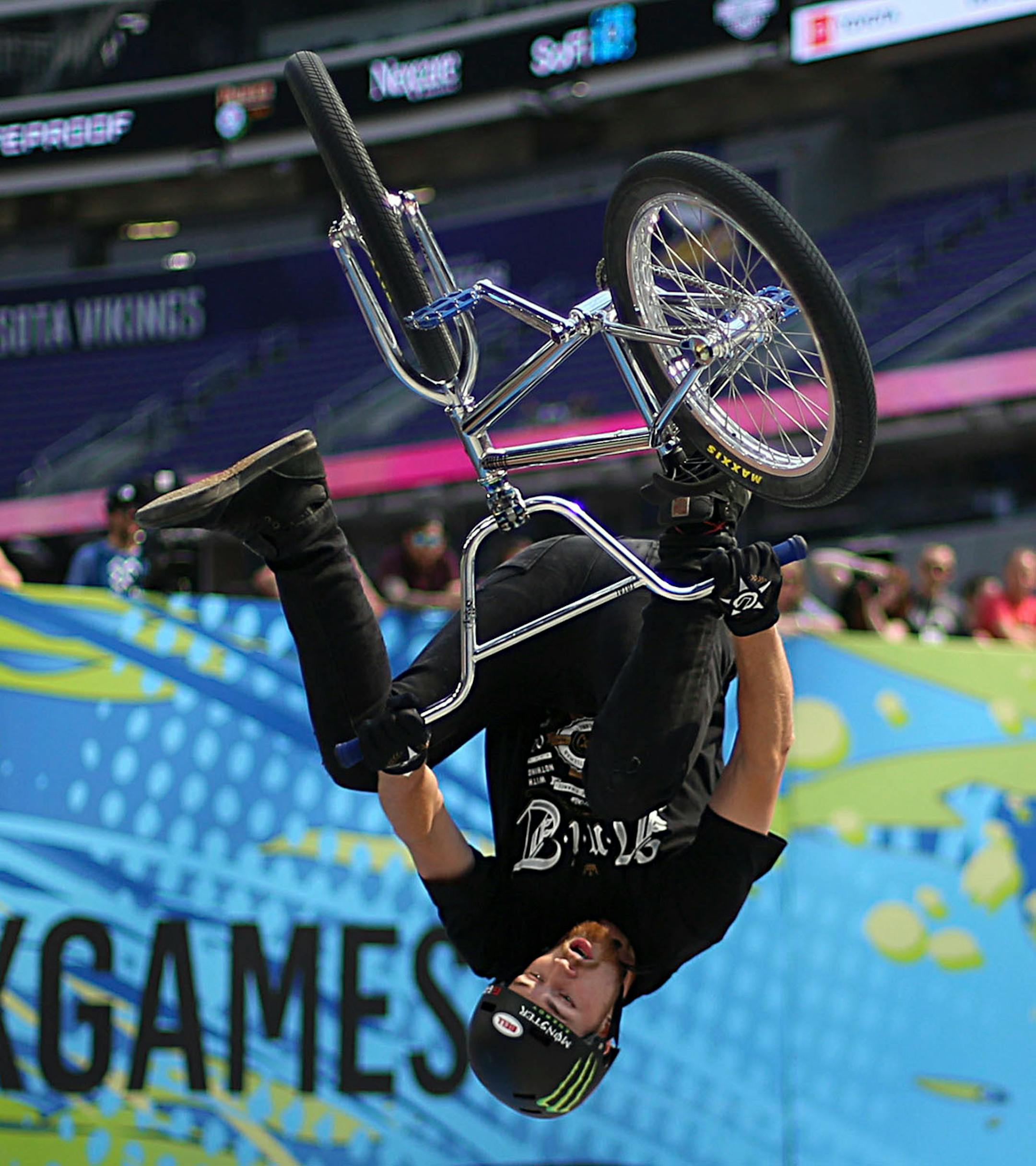 Colton Walker pulls off a trick during one of his runs in the men's BMX park final.