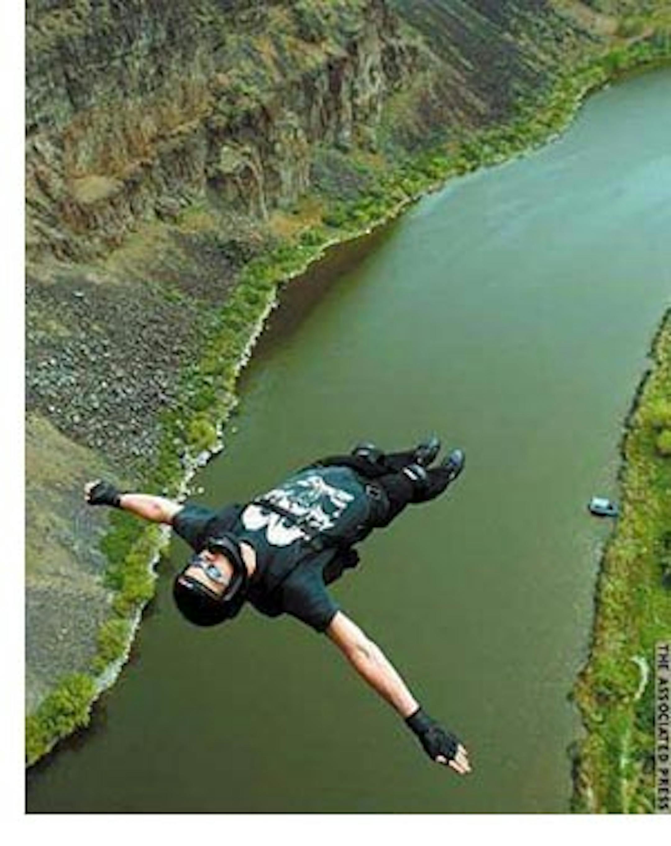 <p align='right'>Photo by Associated Press</p>