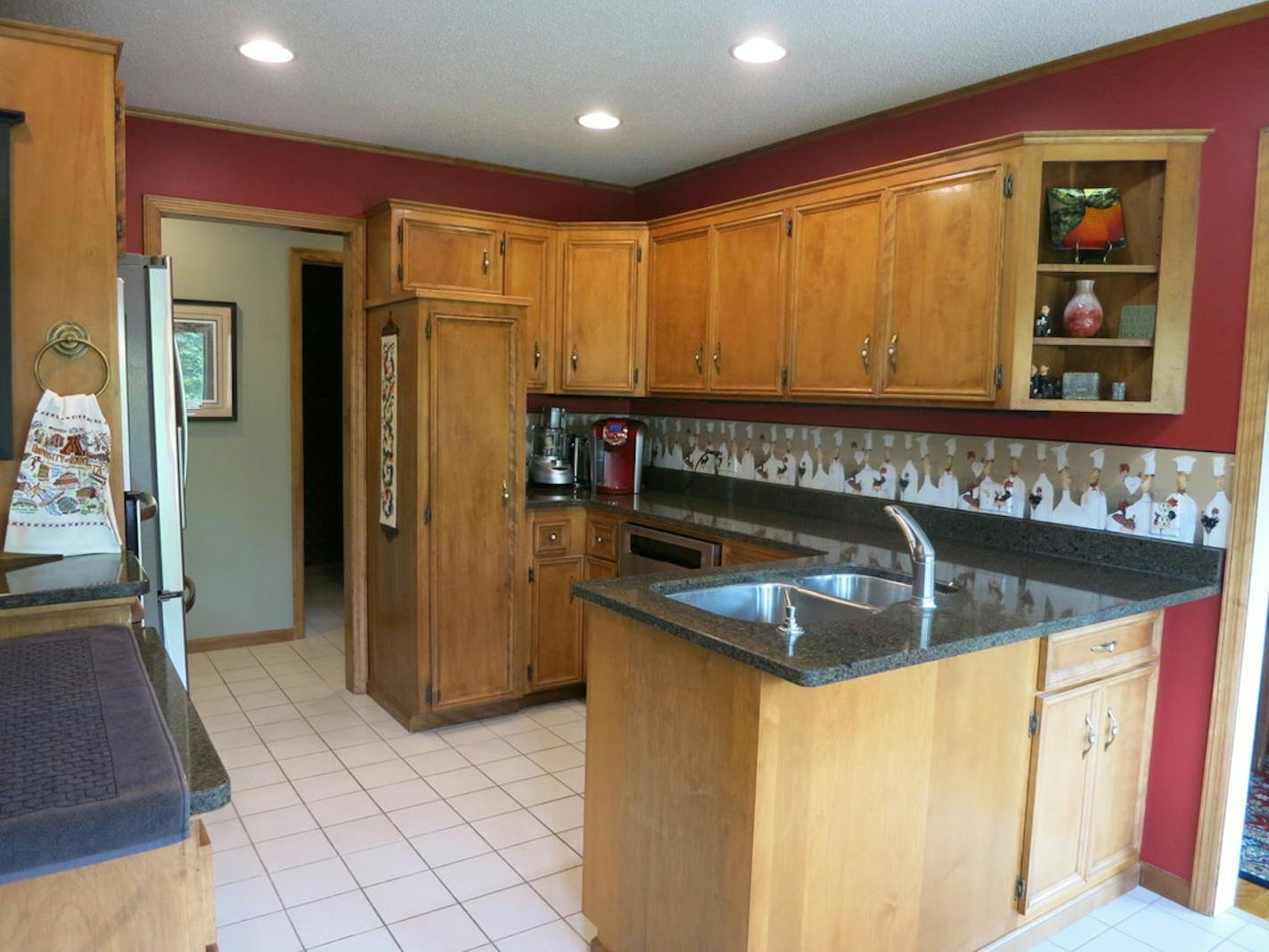 John and Arlys Edson's kitchen before renovations took place.