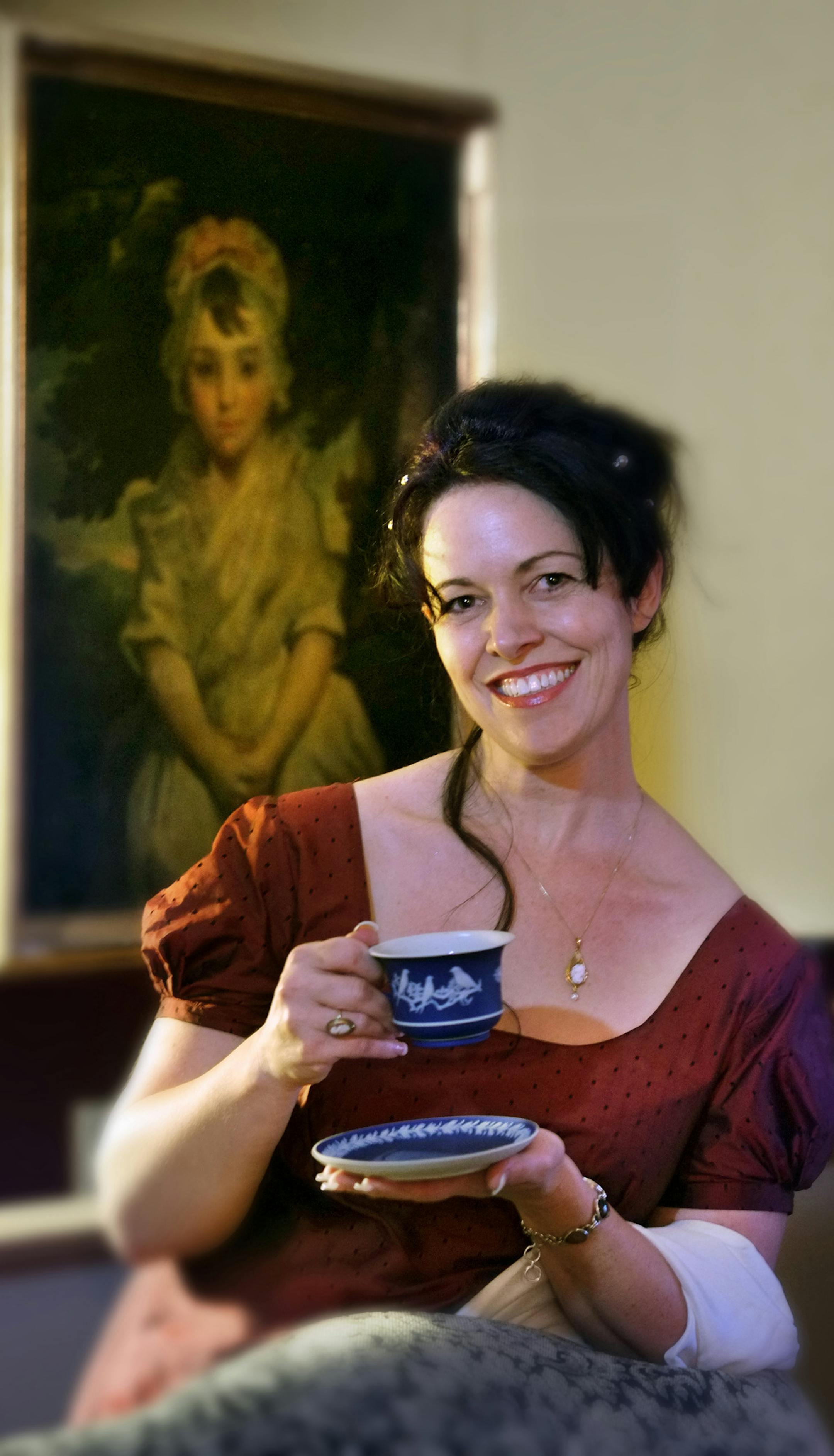 Julia Matson of Plymouth knows her tea. For the last 12 years she&#x201a;&#xc4;&#xf4;s been studying &#x201a;&#xc4;&#xfa;the leaf," combining her passion for Jane Austen with her passion for tea, assigning different teas to the immortal characters in Austen&#x201a;&#xc4;&#xf4;s novels. [ TOM WALLACE &#x201a;&#xc4;&#xa2; TOM.WALLACE@startribune.com _ Assignments #20026267A_ Thursday, 11/15/2012_ SLUG: tealady1126 _ EXTRA :