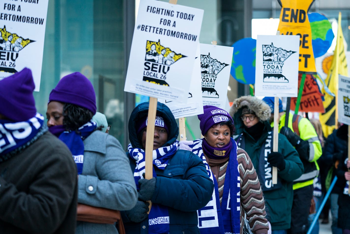 Commercial janitors represented by SEIU Local 26 began a 24-hour strike with a picket line and rally with supporters at Nicollet Avenue and 8th Street in downtown Minneapolis last week.