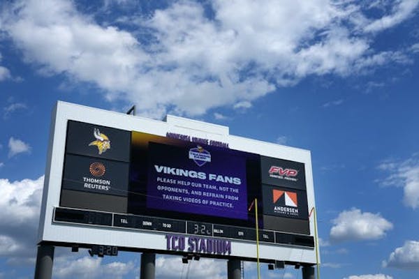 This sign greeted fans at Vikings practices this weekend.