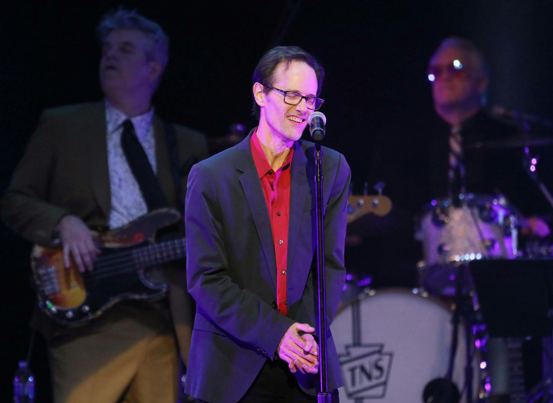 The New Standards holiday concert featuring Chan Poling, vocals John Munson, on bass and Steve Roehm on vibes, and guest performer Matt Wilson at the State Theatre Friday, Dec. 7, 2018, in Minneapolis, MN. DAVID JOLES ï david.joles@startribune.com Review of the first of three holiday concerts by the New Standards at State Theatre