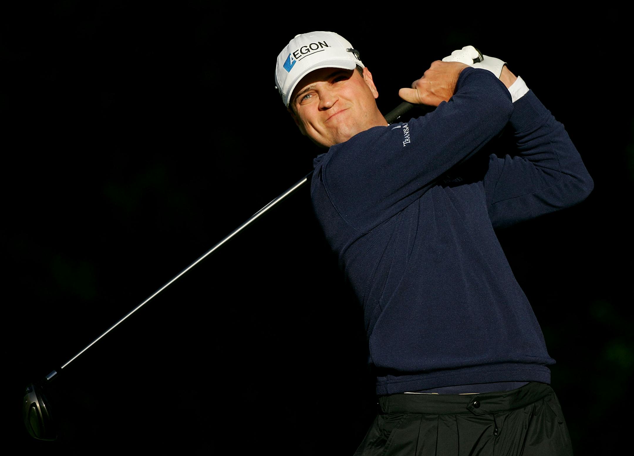 PALM BEACH GARDENS, FL - FEBRUARY 28: Zach Johnson watches his shot on the 3rd hole during the first round of the Honda Classic at PGA National Resort and Spa on February 28, 2008 in Palm Beach Gardens, Florida. (Photo by Sam Greenwood/Getty Images) ORG XMIT: 78696611