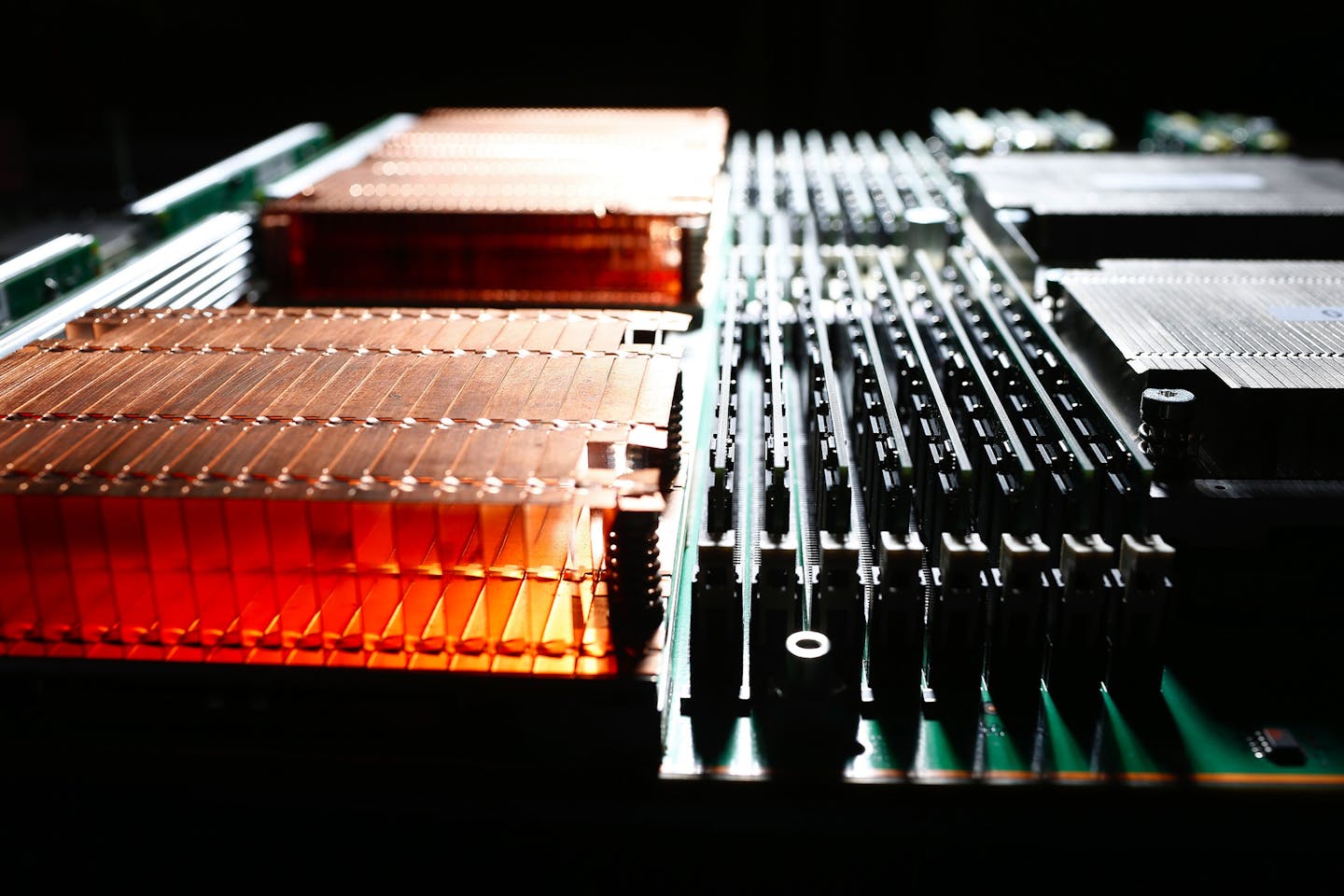 A detail of a computer blade in a Cray supercomputer. The copper-colored component at left is a heat sink. (John Lok/The Seattle Times/TNS) ORG XMIT: 1180117