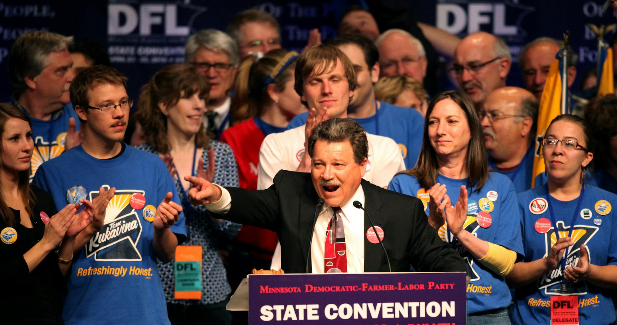 KYNDELL HARKNESS ¥ kyndell.harkness@startribune.com DULUTH- 4/24/10 The 2010 State Convention will be held April 23-25 at the DECC in Duluth IN THIS PHOTO: ] Tom Rukavina threw his support to Minnesota House Speaker Margaret Anderson Kelliher after pulling out of the race at the DECC in the Duluth at the 2010 DFL State Convention.