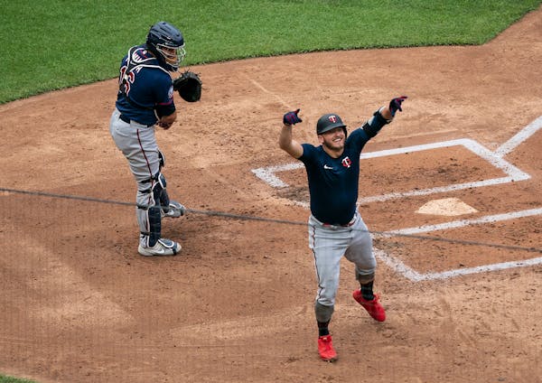 Josh Donaldson celebrated after hitting a homer during Thursday's scrimmage at Target Field.