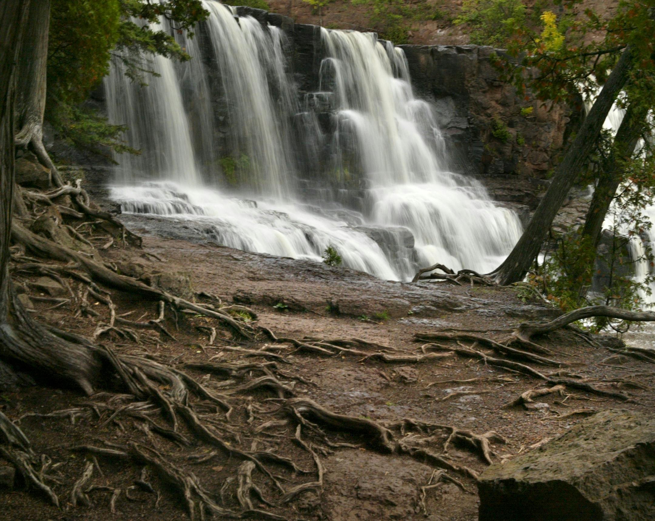 Gooseberry Fall State Park ..... Using the State Parks for yourfamily holidays has become easier over the years with facilities around the state with Park Facilties that have electricty and kitchen areas allowing you to do many things for the family functions. From Catering to bringing your own kitchen sink along, It can happen in Minnesota. Janice Schnobrich and her family in Flandrau State Park, New Ulm and the Lillo Family at Goosberry falls use the parks for their family needs. MNHISTLAKES