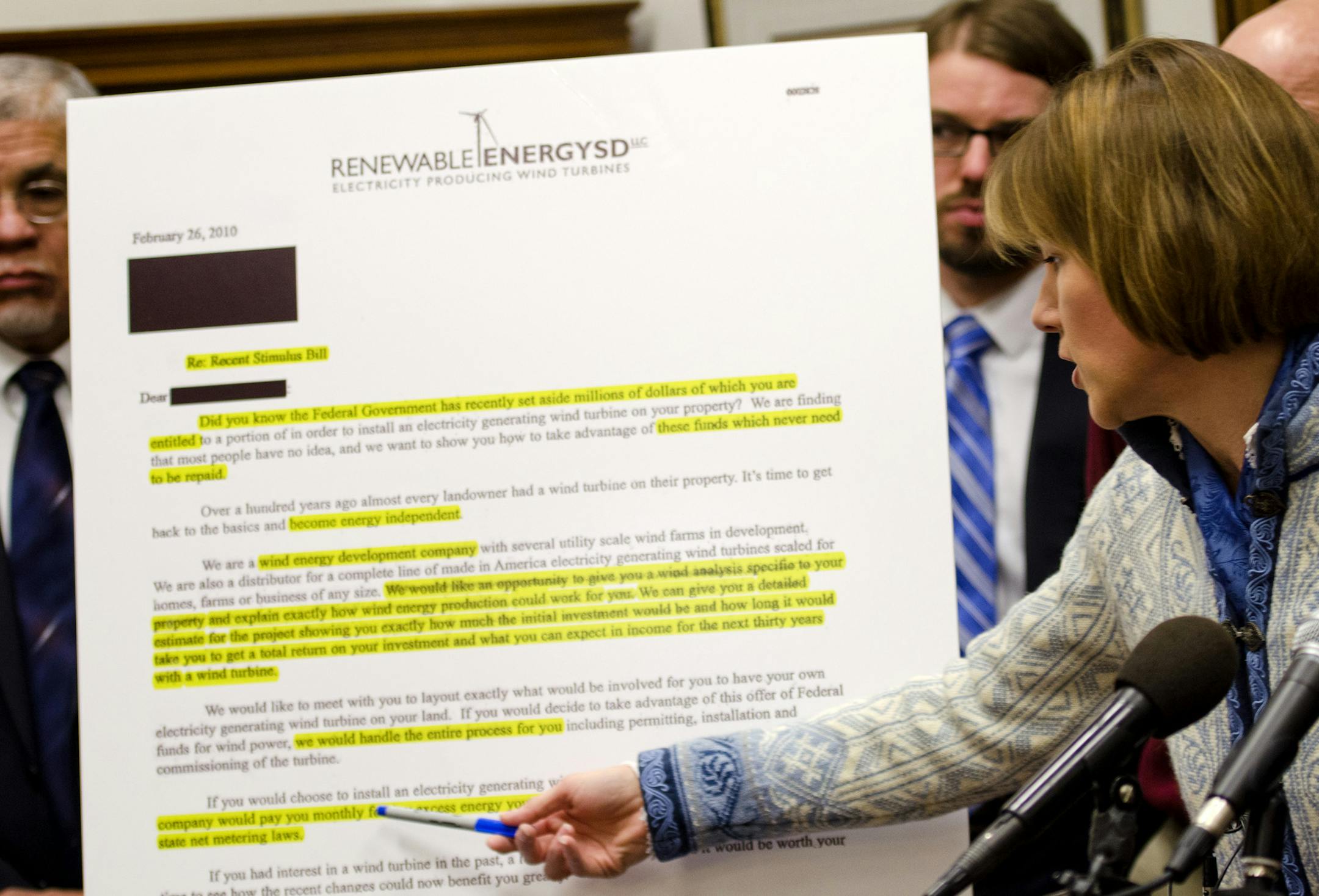 Minnesota Attorney General Lori Swanson filed a lawsuit Friday against a wind-energy company based in Excelsior alleging that it bilked farmers around Minnesota out of hundreds of thousands of dollars Friday, January 25, 2013. ] GLEN STUBBE * gstubbe@startribune.com ORG XMIT: MIN1301251324070725