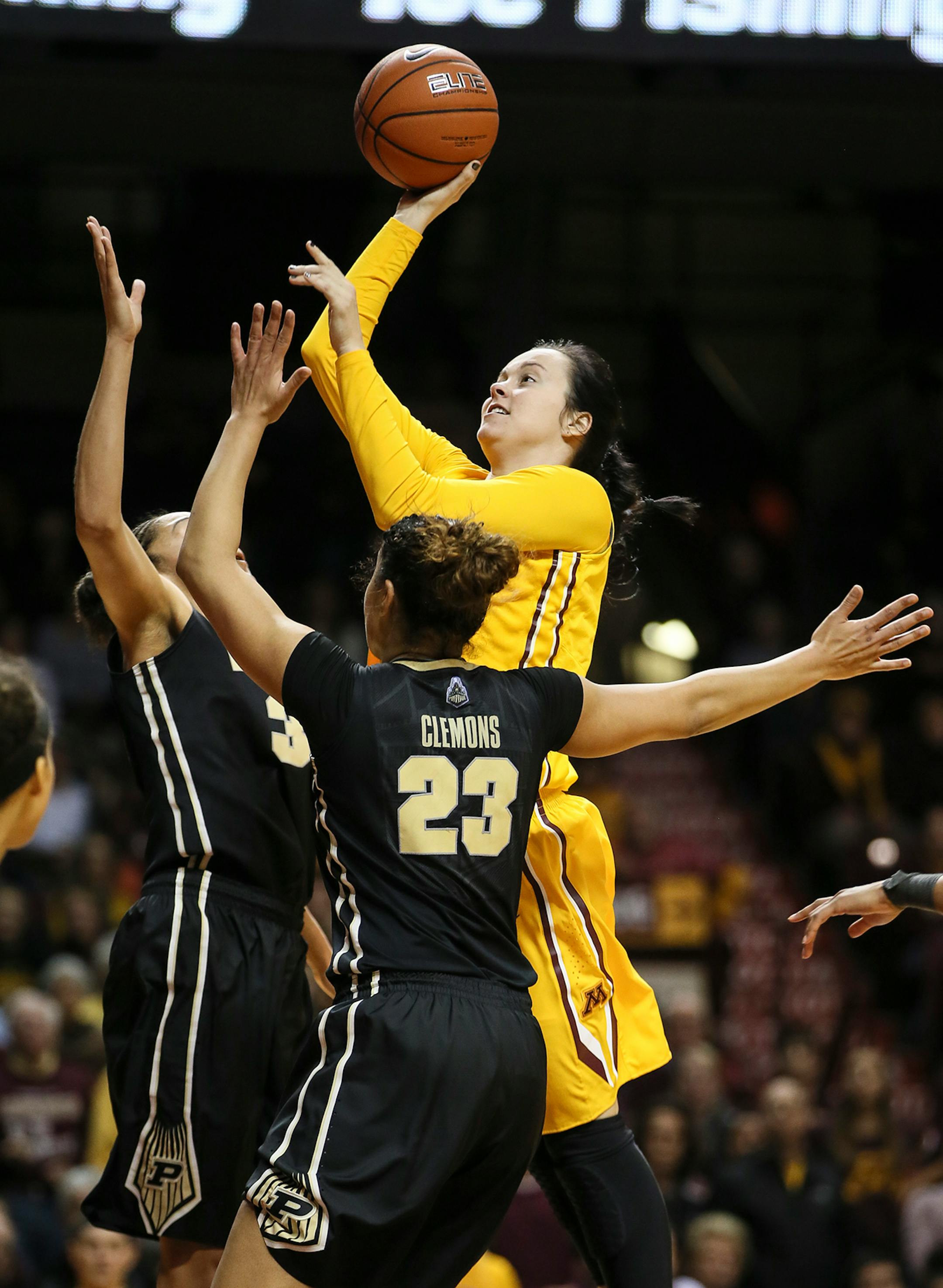 Gophers Kayla Hirt (20) went for a shot during the second half. ] RENEE JONES SCHNEIDER • reneejones@startribune.com Minnesota Gophers women's basketball verse. Purdue Boilermakers at Williams Arena at the University of Minnesota on Thursday, January 22, 2015 in Minneapolis, Minn.