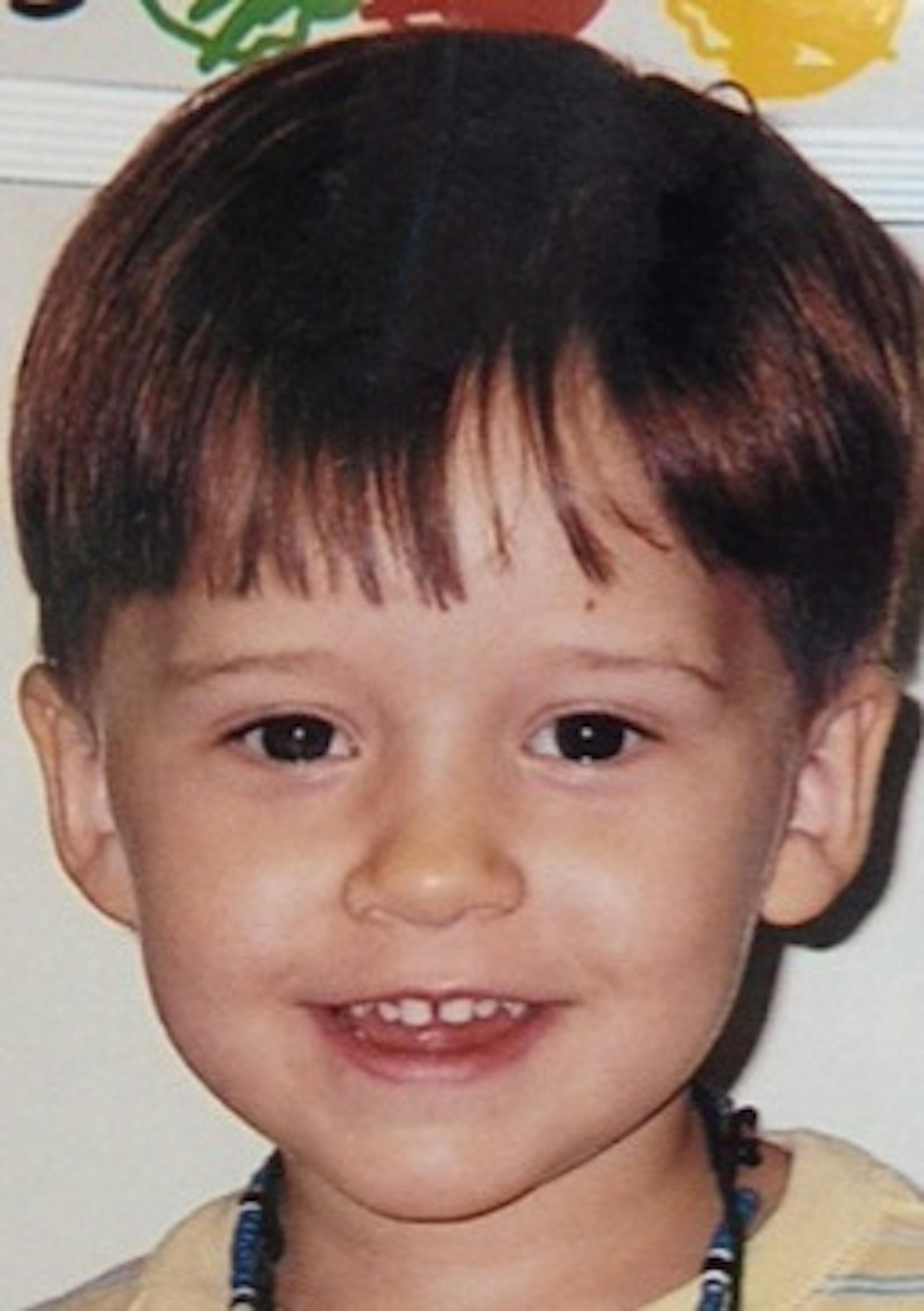 Wyatt Scheller, 3, killed in Woodbury crash 2005.