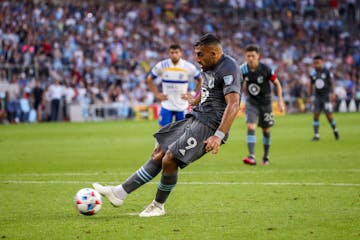 Ramón Ábila takes a penalty against San Jose Earthquakes in the second half. Ábila’s shot was initially blocked, but he scored on the rebound.