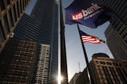 U.S. Bank has signed another long-term lease for its headquarters in its namesake tower along Nicollet Mall in Minneapolis.