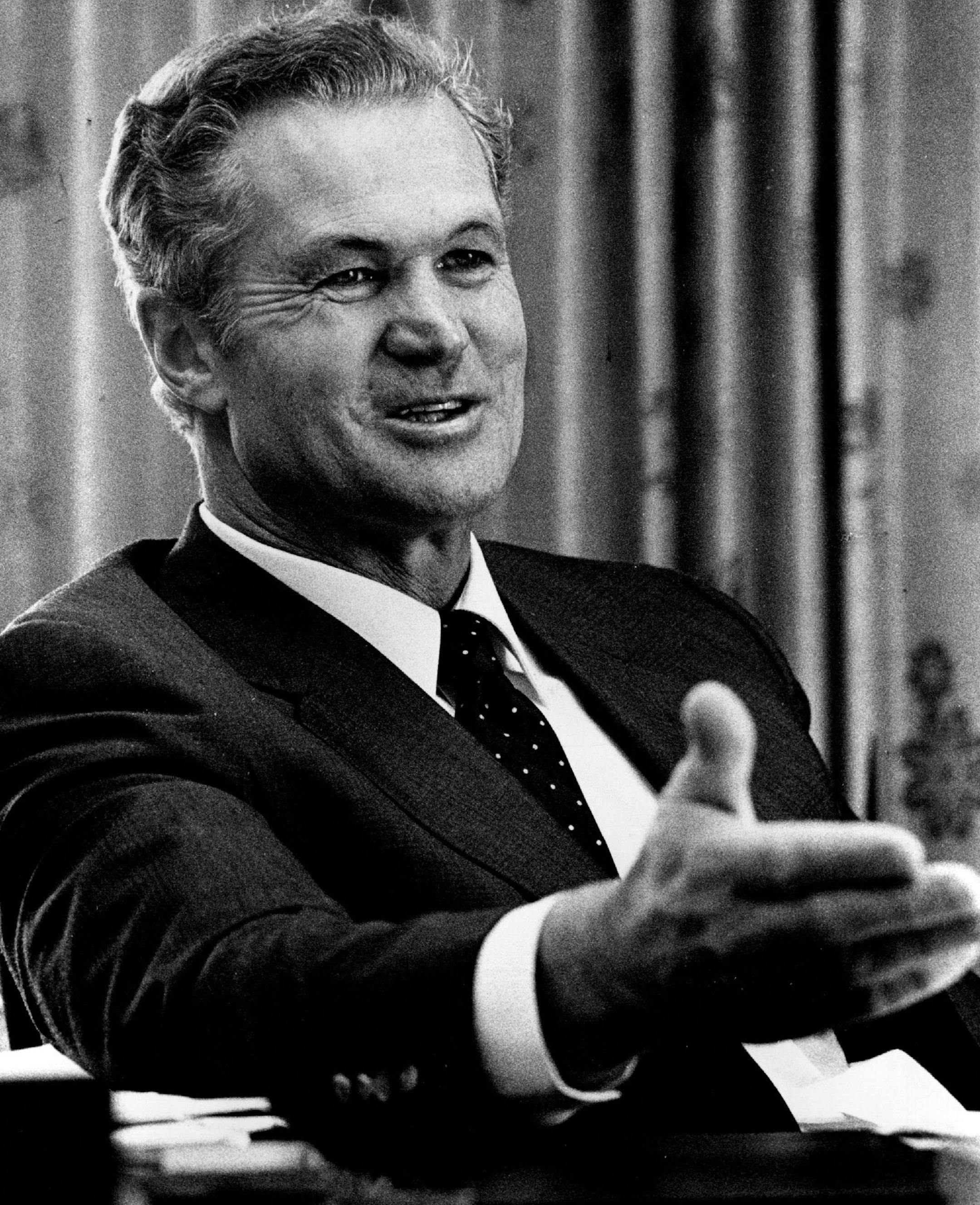 May 26, 1985 Dick Knowlton The soft-spoken, 53-year-old chairman and chief executive ofÂ­ficer of Geo. A. Hormel & Co. has guided the company successfully through the most turbulent era in meatpacking history. He's been honored by industry analysts three years in a row for transforming Hormel from an old-line meatpacker into a profitable food company flush with new products and the latest technology. Yet something's amiss in his hometown of Austin, where Hormel's $100 million pork-proc