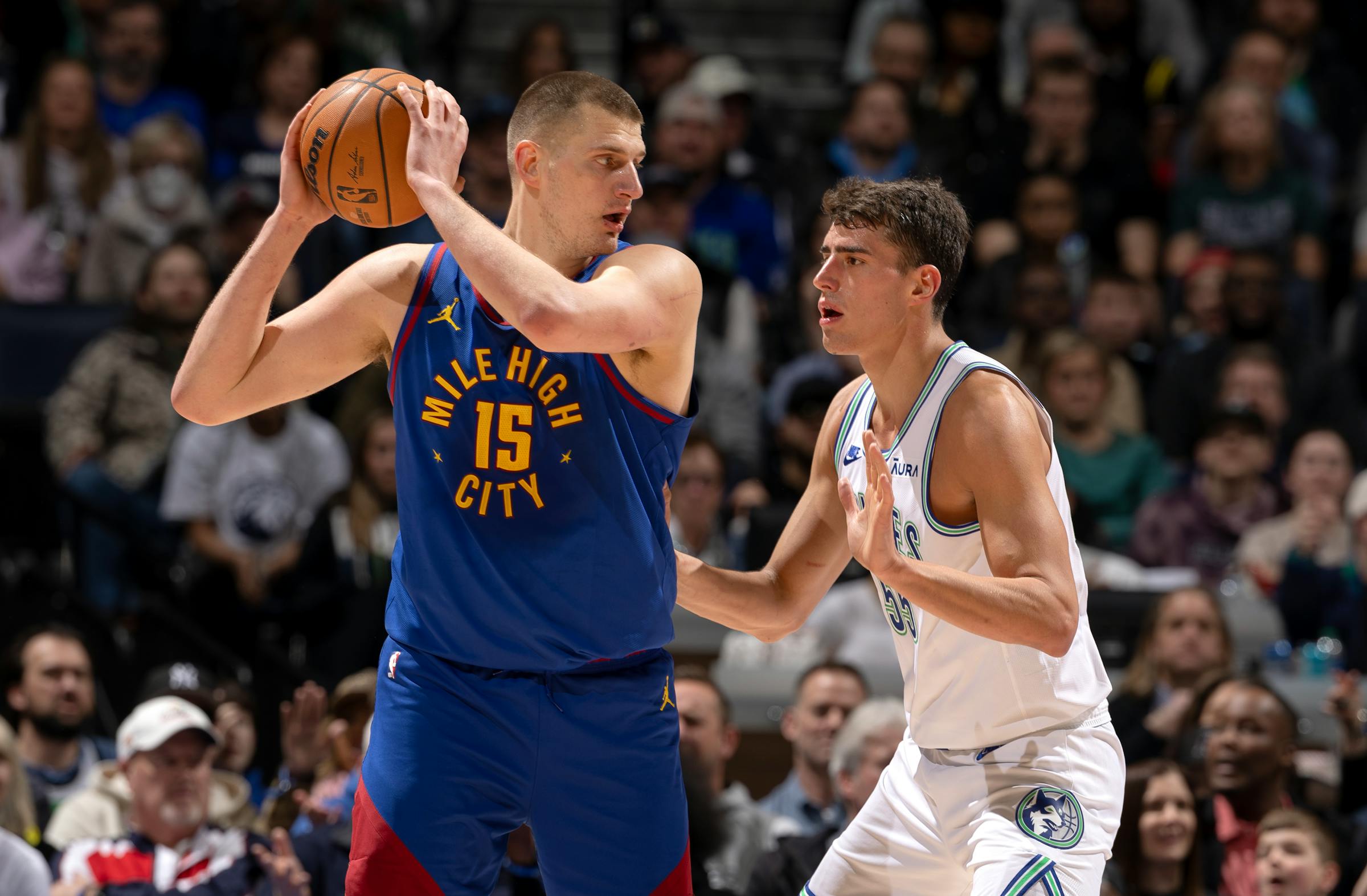 Timberwolves sign Luka Garza to NBA contract, making him eligible for ...