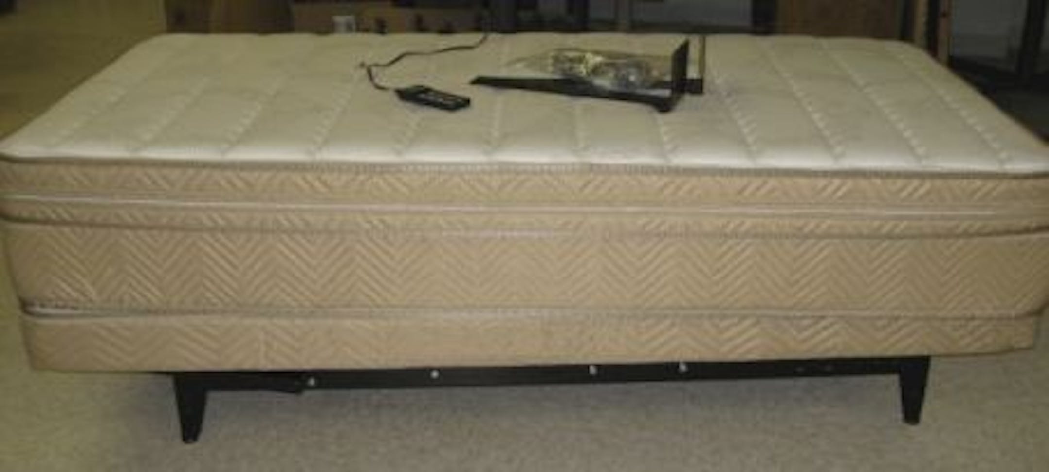 LORA PABST/STAR TRIBUNE. The $3,000 bed from Contour Adjustable Beds.
