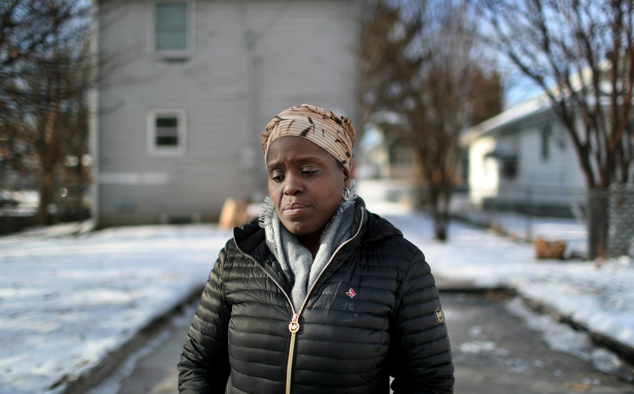 Tawanda Miller was swindled out of more than $7,000 by two men, possibly from Tennessee, posing as construction contractors who promised to build a garage at her north Minneapolis house. The garage had burned down earlier, possibly arson related. Miller was photographed outside her north side home Wednesday, Dec. 28, 2016, in Minneapolis, MN.] (DAVID JOLES STARTRIBUNE)djoles@startribune.com Tawanda Miller was swindled out of more than $7,000 by two men posing as construction contractors who prom