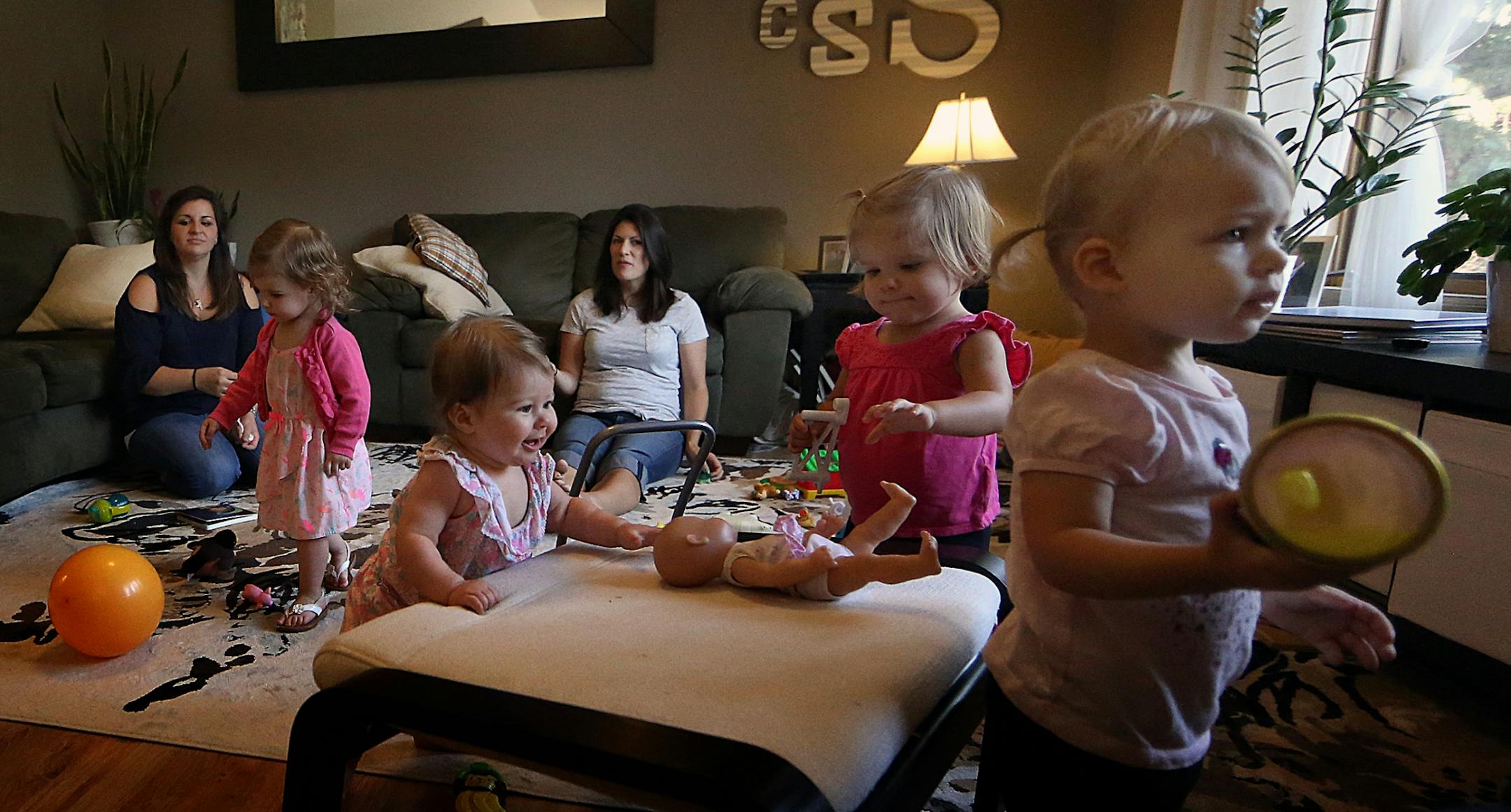 Play dates used to be as simple as child's play. Not anymore. The childhood get-togethers are a whole lot more complicated today thanks to busier schedules, helicopter parenting, technology and a feeling of isolation among new parents. Add in fears about un-vaccinated kids and food allergies, and many parents call the modern playdate a "necessary evil."