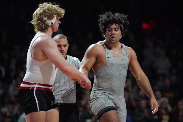 Minnesota's Gable Steveson was declared the winner against Wisconsin's Trent Hillger Friday night. ] ANTHONY SOUFFLE • anthony.souffle@startribune.c
