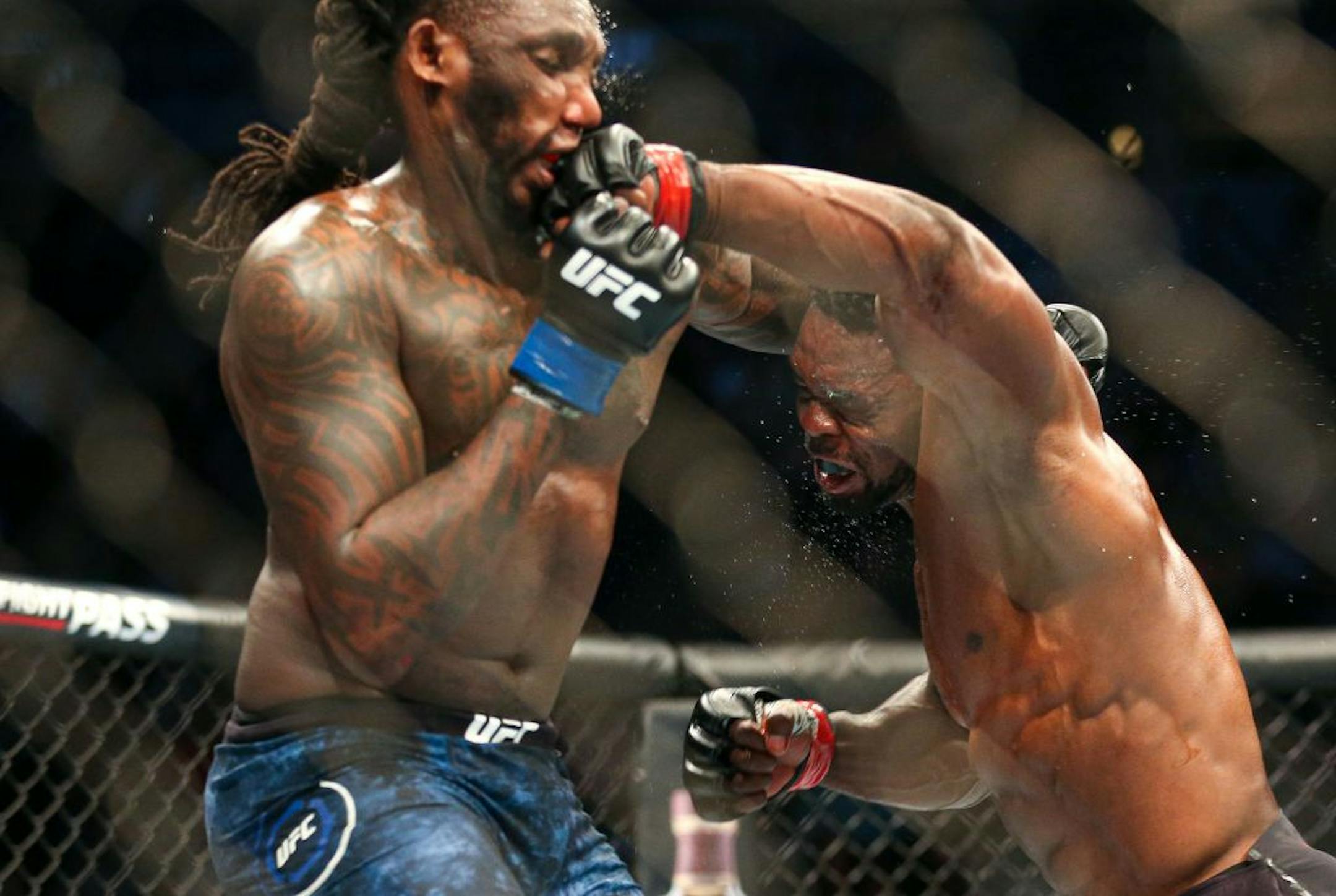 Datcha Lungiambula lands a decisive punch on Dequan Townsend in the third round. Lungiambula would go on to win the match by TKO. ALEX KORMANN ¥ alex.kormann@startribune.com UFC Fight Night was held at Target Center on Saturday June 29, 2019. Francis Ngannou and Junior Dos Santos headlined the event.
