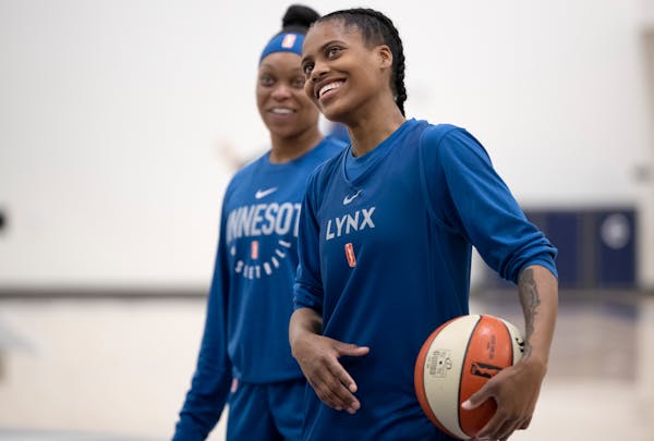 Kenisha Bell knows it will be difficult to make the Lynx roster, loaded with seven rookies. "I've been learning pretty fast," she said.