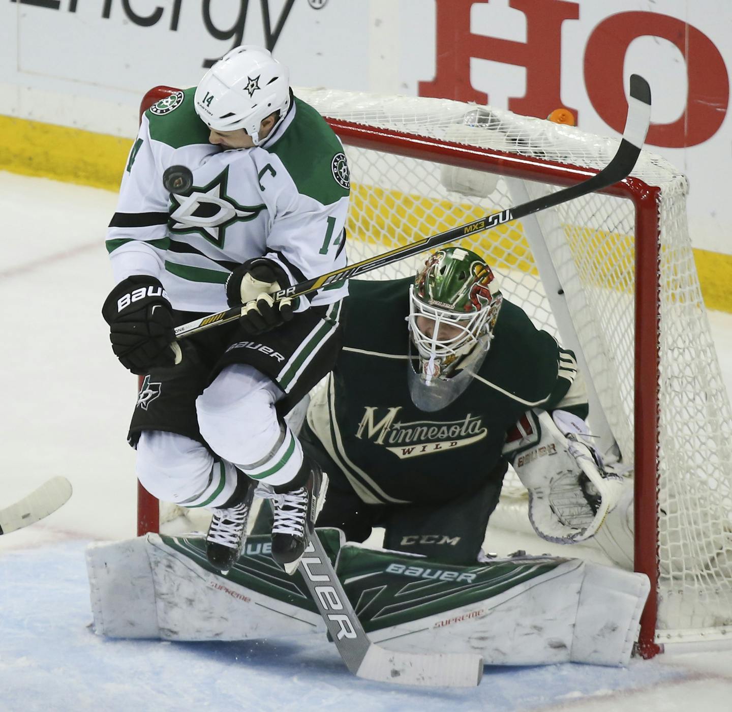 Dallas Stars left wing Jamie Benn (14) blocked a shot for Wild goalie Devan Dubnyk (40) in the second period. ] JEFF WHEELER &#xef; jeff.wheeler@startribune.com The Minnesota Wild faced the Dallas Stars in Game 4 of their first round NHL playoff series Wednesday night, April 20, 2016 at Xcel Energy Center in St. Paul.