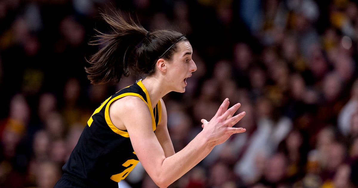 Iowa star Caitlin Clark breaks another scoring record at sold-out Williams Arena