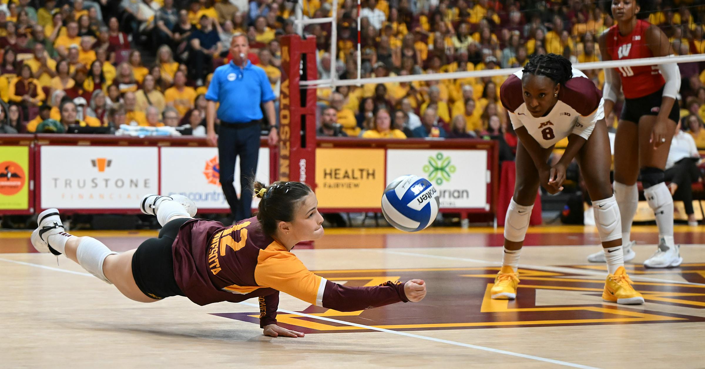 Gophers Volleyball Libero Zeynep Palabiyik Out For Season Because Of gophers-volleyball-libero-zeynep-palabiyik-out-for-season-because-of
