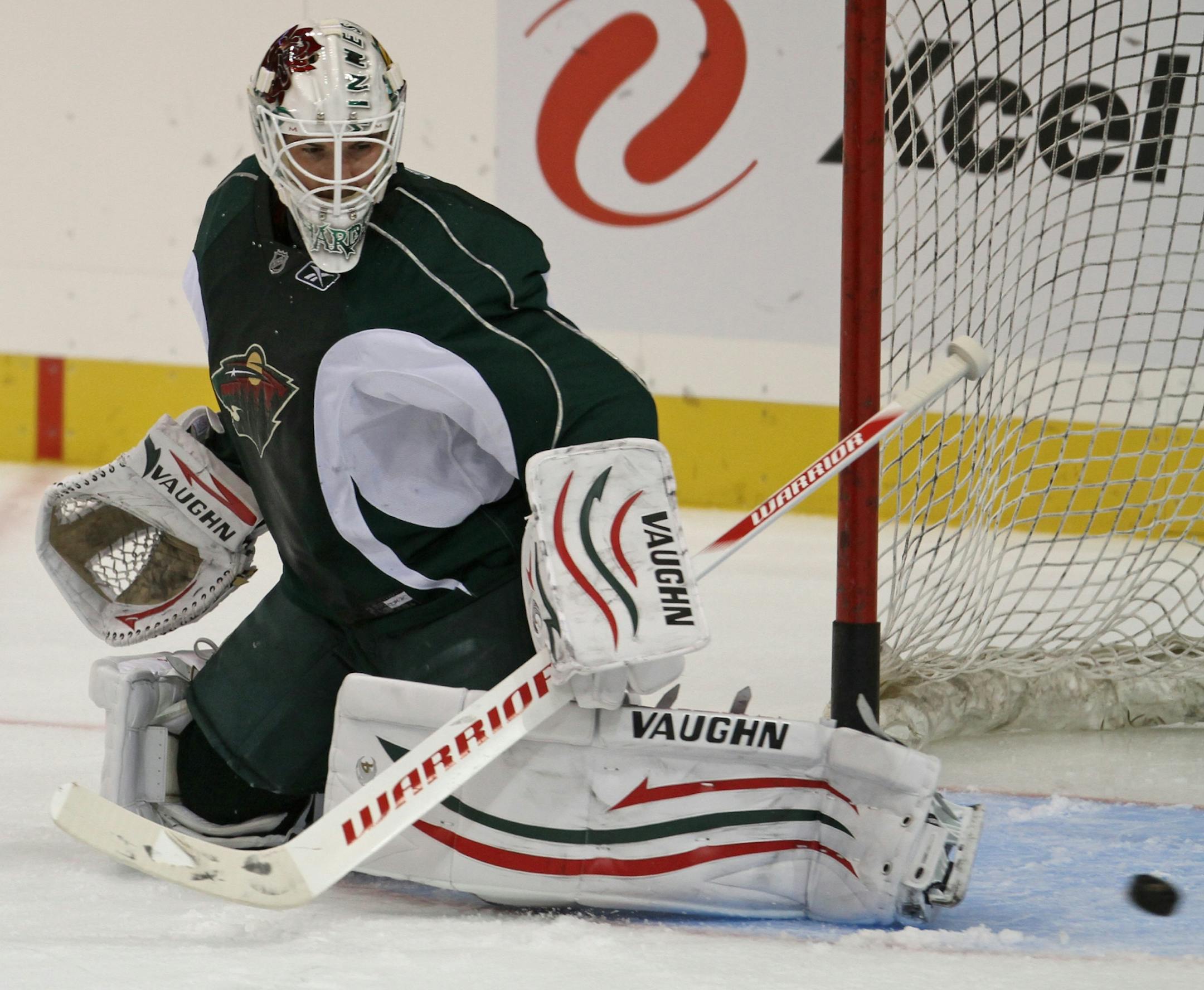 Wild goalie Josh Harding