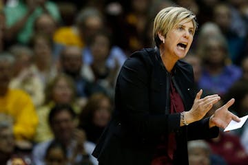 Gophers women&#x2019;s basketball coach Marlene Stollings