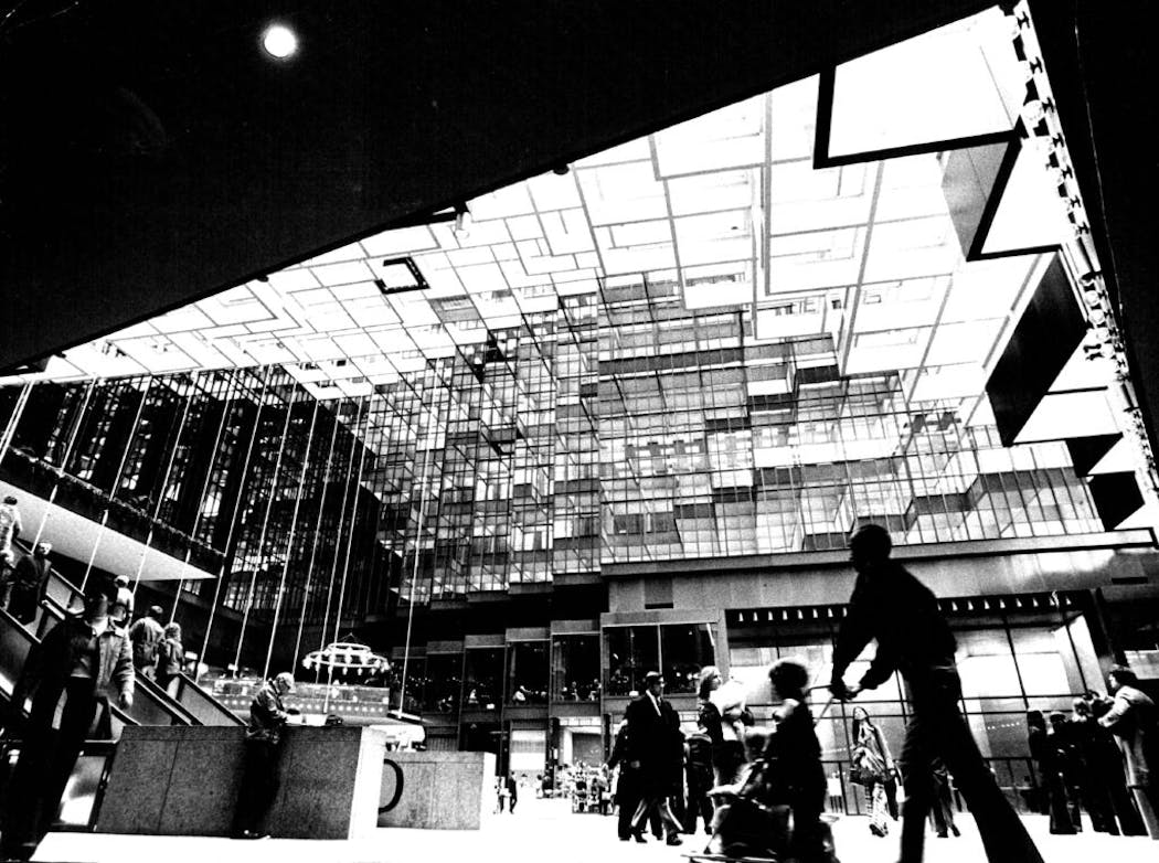 The Crystal Court in March 1973.