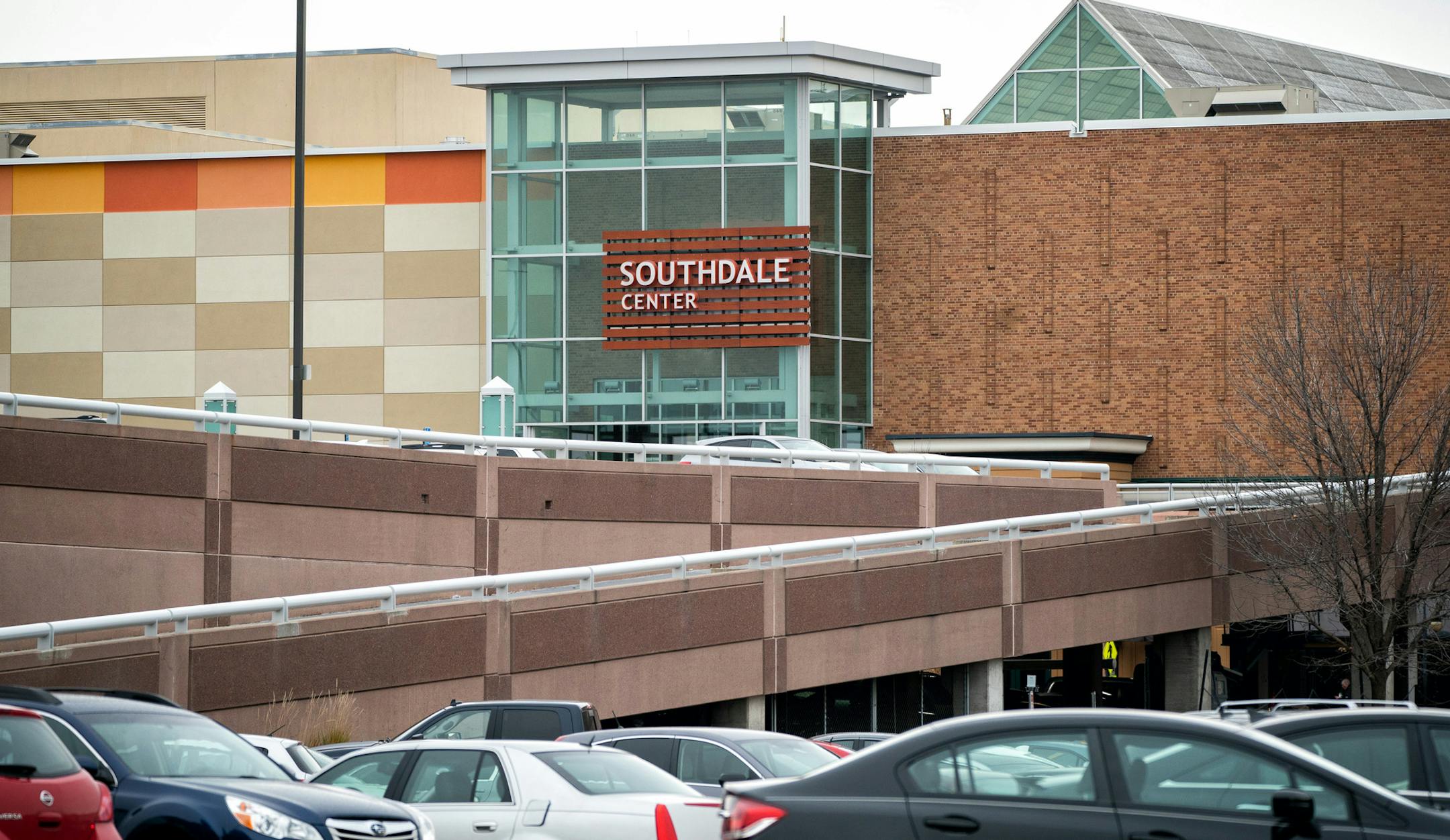 Southdale Center, Edina, MN ] GLEN STUBBE ï glen.stubbe@startribune.com Friday, October 26, 2018