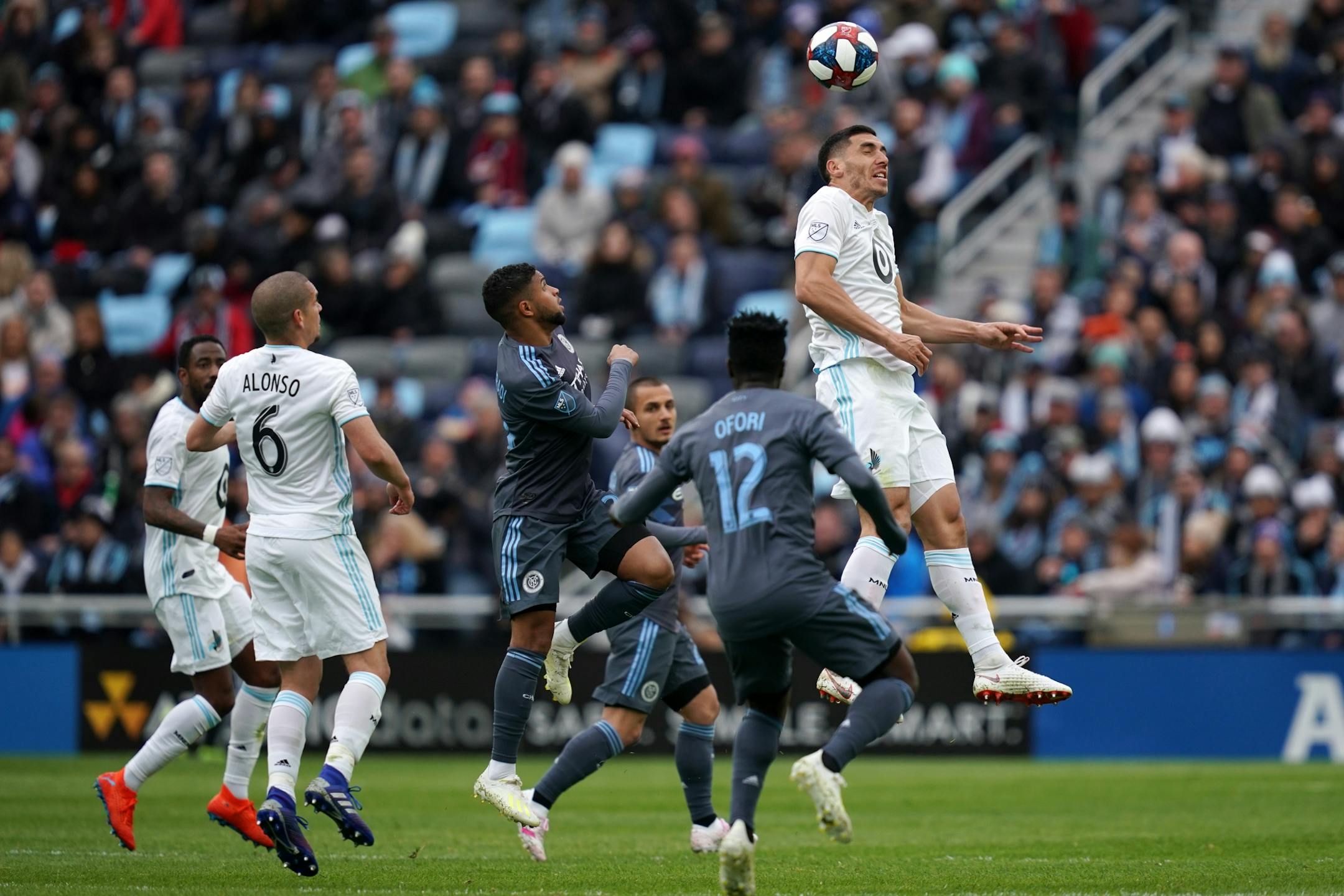 Minnesota United defender Michael Boxall (15) went up to head the ball in the second half.