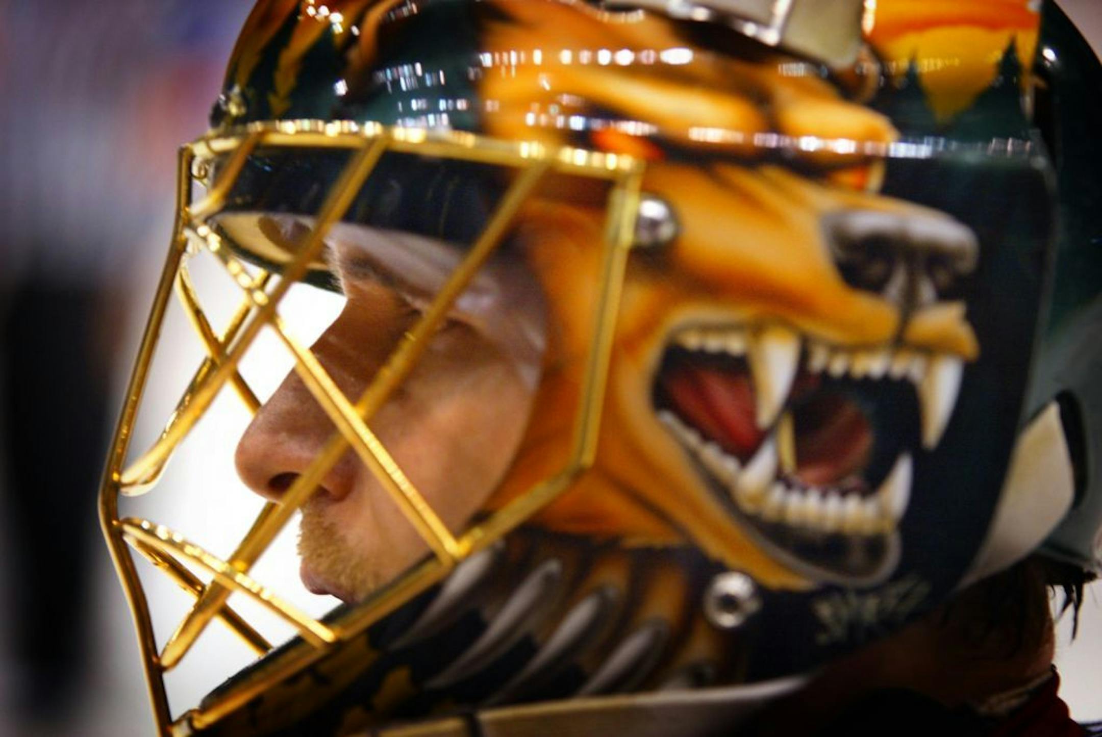 Vancouver, BC 5/8/2003 Minnesota Wild -vs- Vancouver Canucks Game 7 Minnesota goalie Dwayne Roloson.