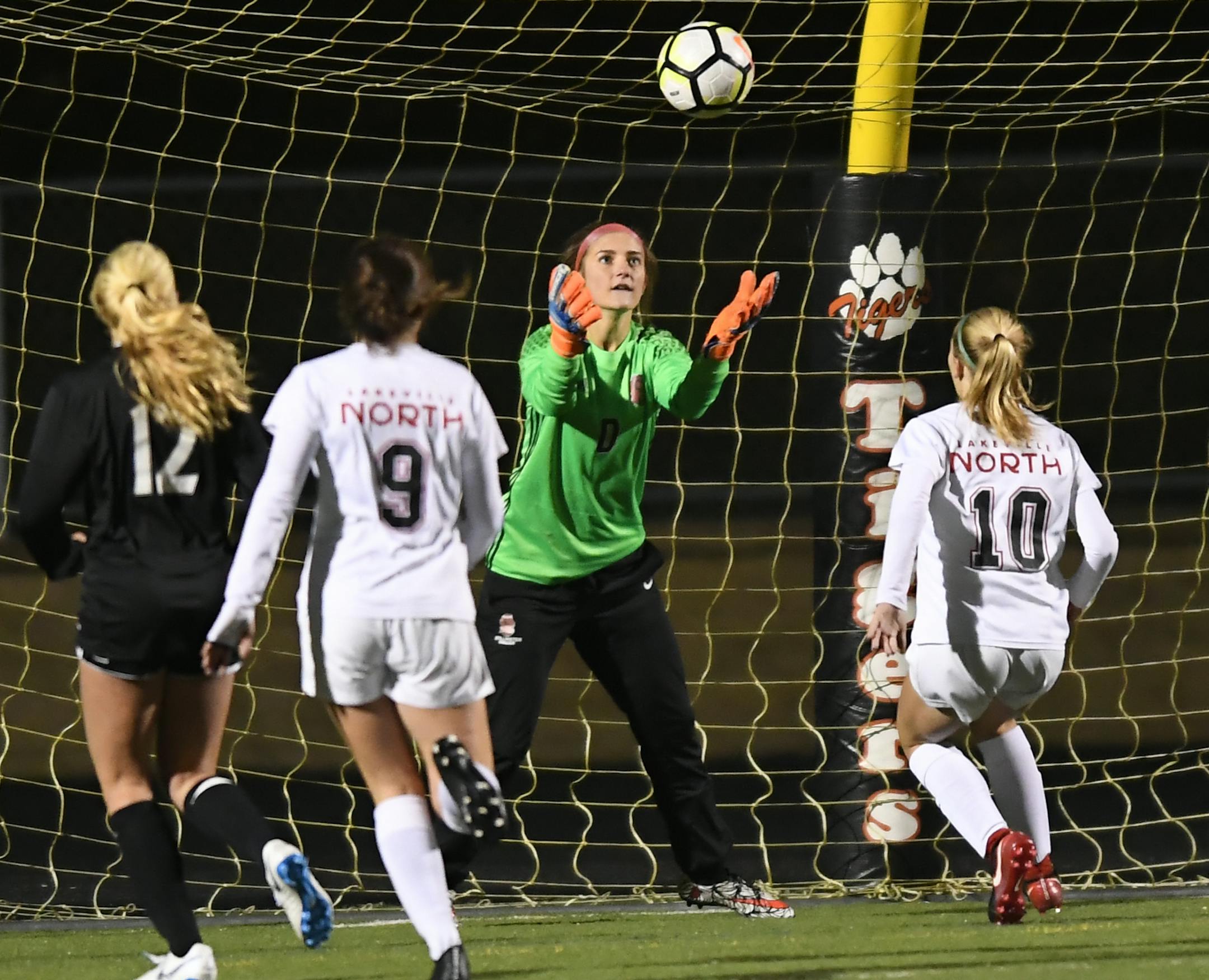 Stillwater goalkeeper Evie Kohn (0) made a save with Lakeville North's offense approaching in the second half. ] Aaron Lavinsky • aaron.lavinsky@startribune.com Stillwater played Lakeville North in a Class 2A girls’ soccer state tournament quarterfinal game on Tuesday, Oct. 23, 2018 at Farmington High School in Farmington, Minn.
