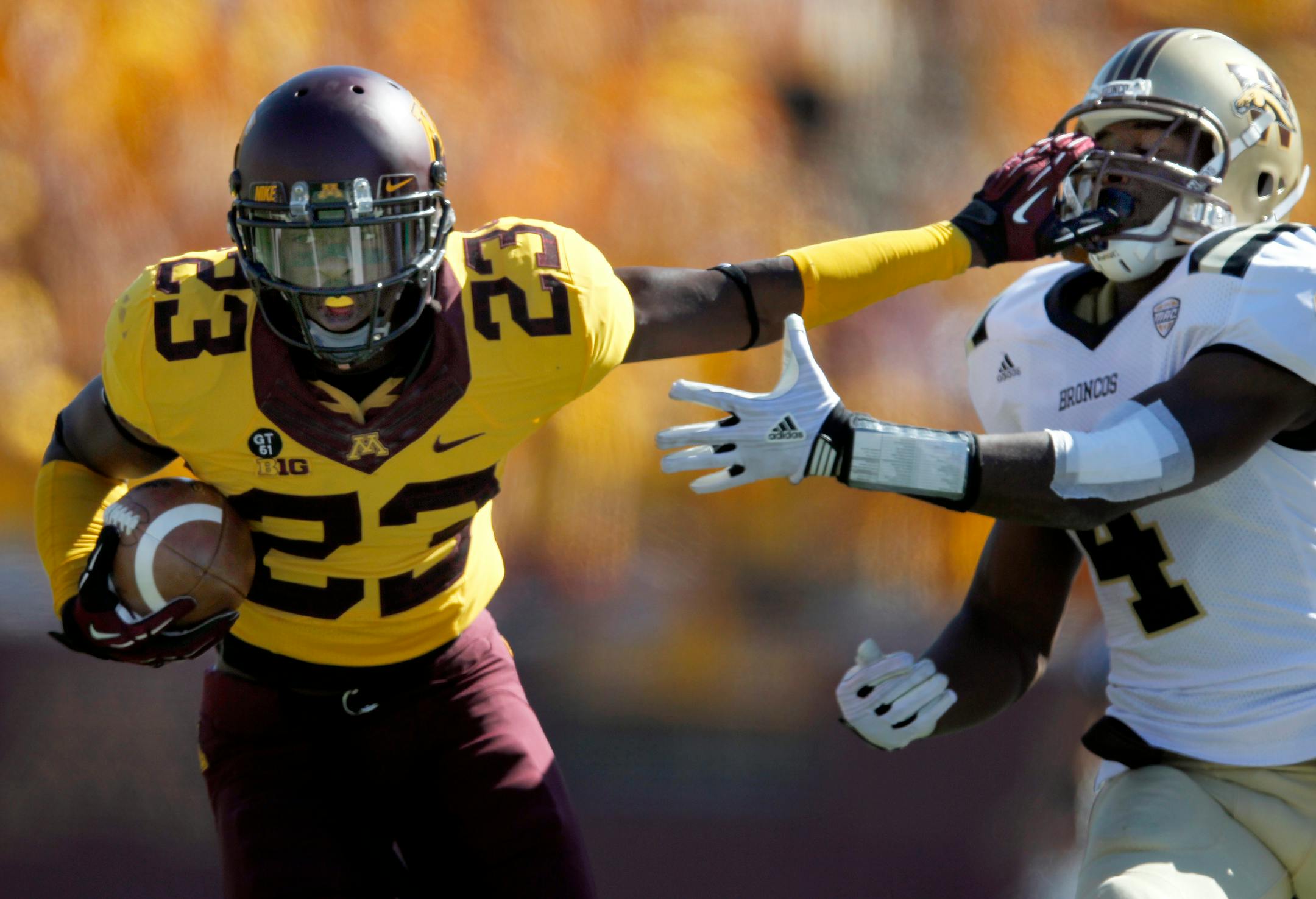 Cornerback Michael Carter