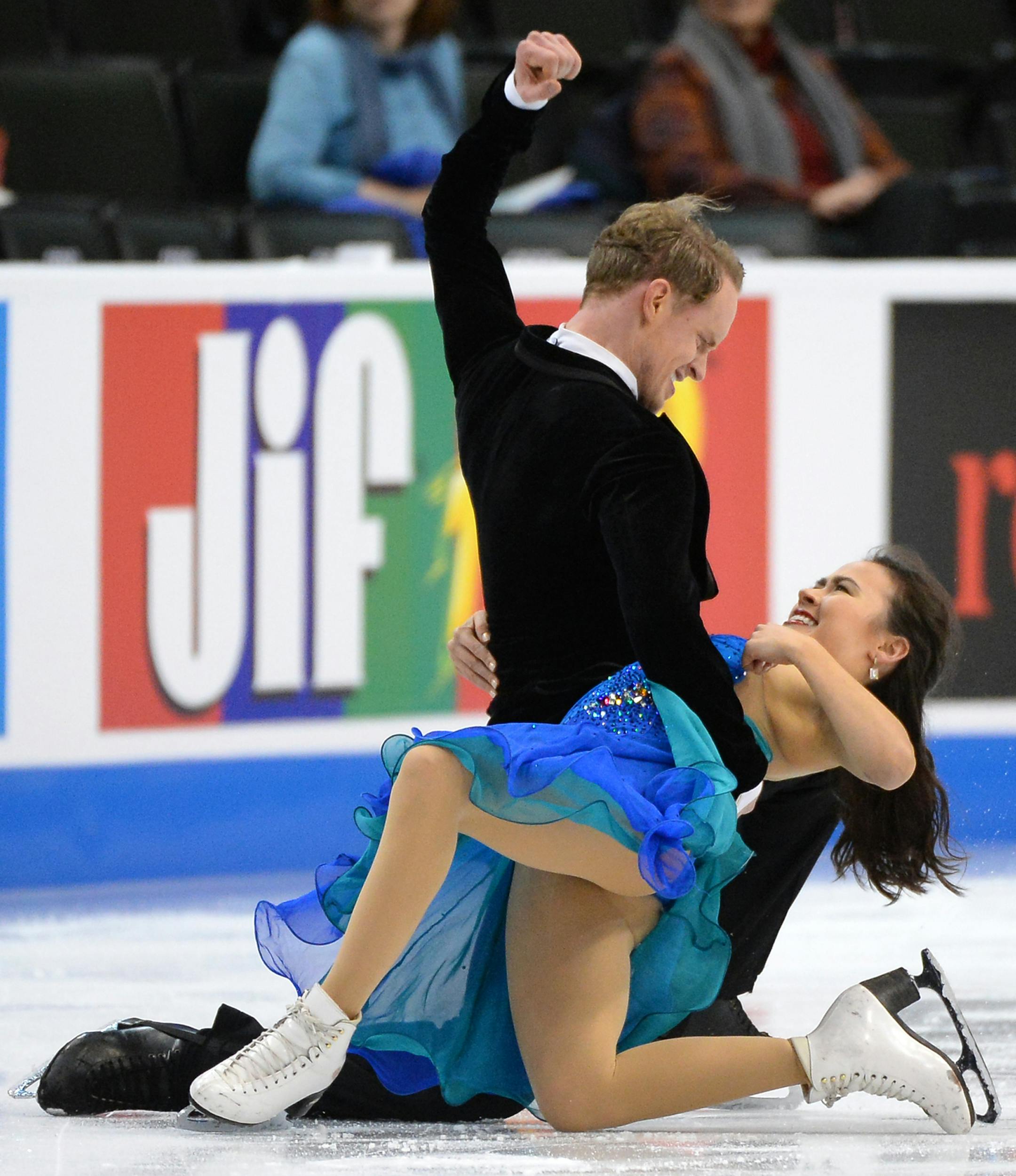 Madison Chock and Evan Bates compete in the Championship Short Dance Program of the 2016 Prudential U.S. Figure Skating Championships Friday. The pair won the event with a score of 75.14. ] (AARON LAVINSKY/STAR TRIBUNE) aaron.lavinsky@startribune.com The Championship Short Dance Program of the 2016 Prudential U.S. Figure Skating Championships was held at Xcel Energy Center on Friday, Jan. 22, 2016 in St. Paul, Minn.