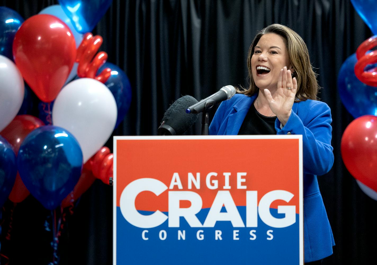 Angie Craig greeted supporters at an election night party Tuesday, November 8, 2022, at Loon's Landing Brewery in Savage, Minn. ] CARLOS GONZALEZ • carlos.gonzalez@startribune.com.