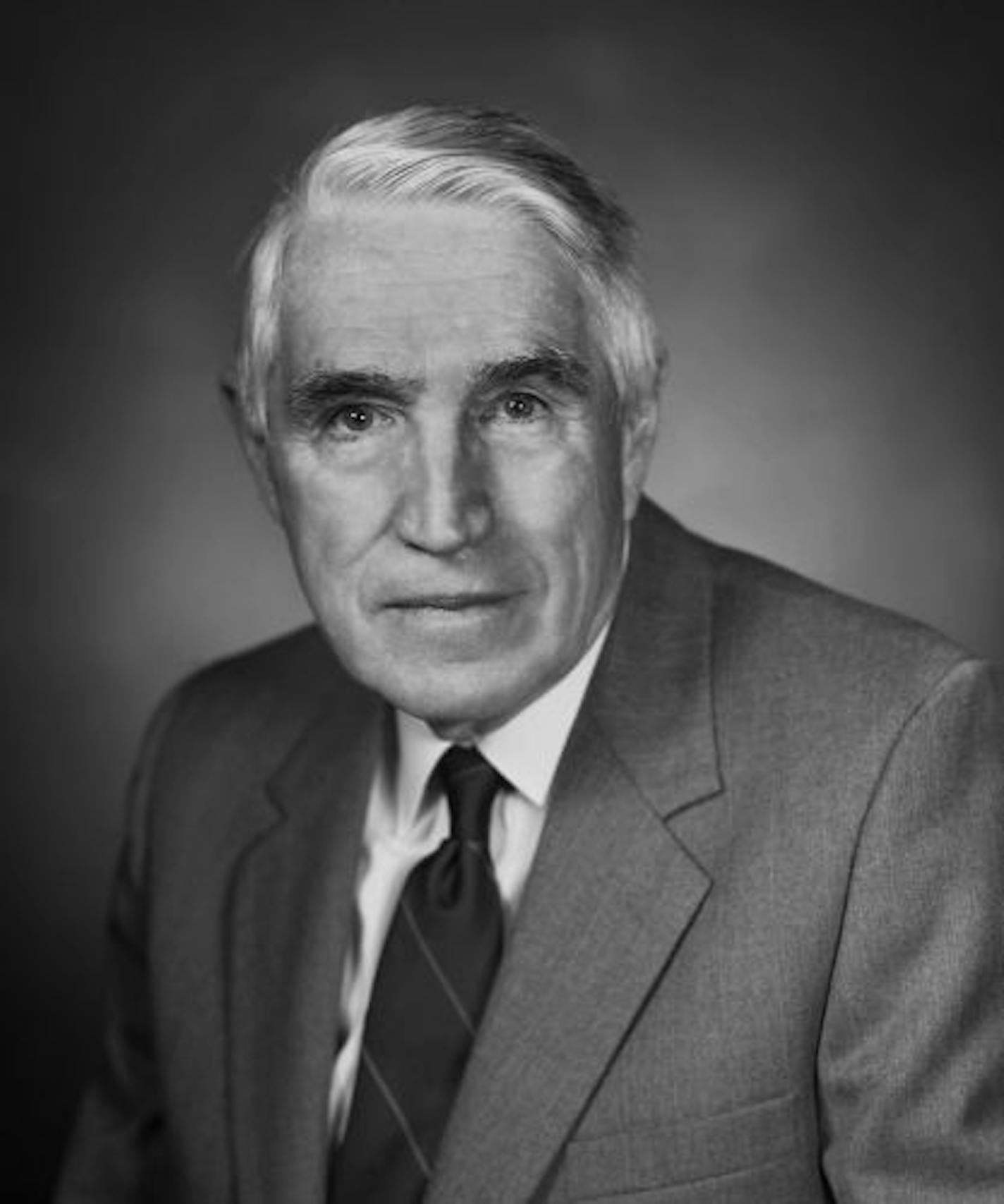 Dr. Earl Wood