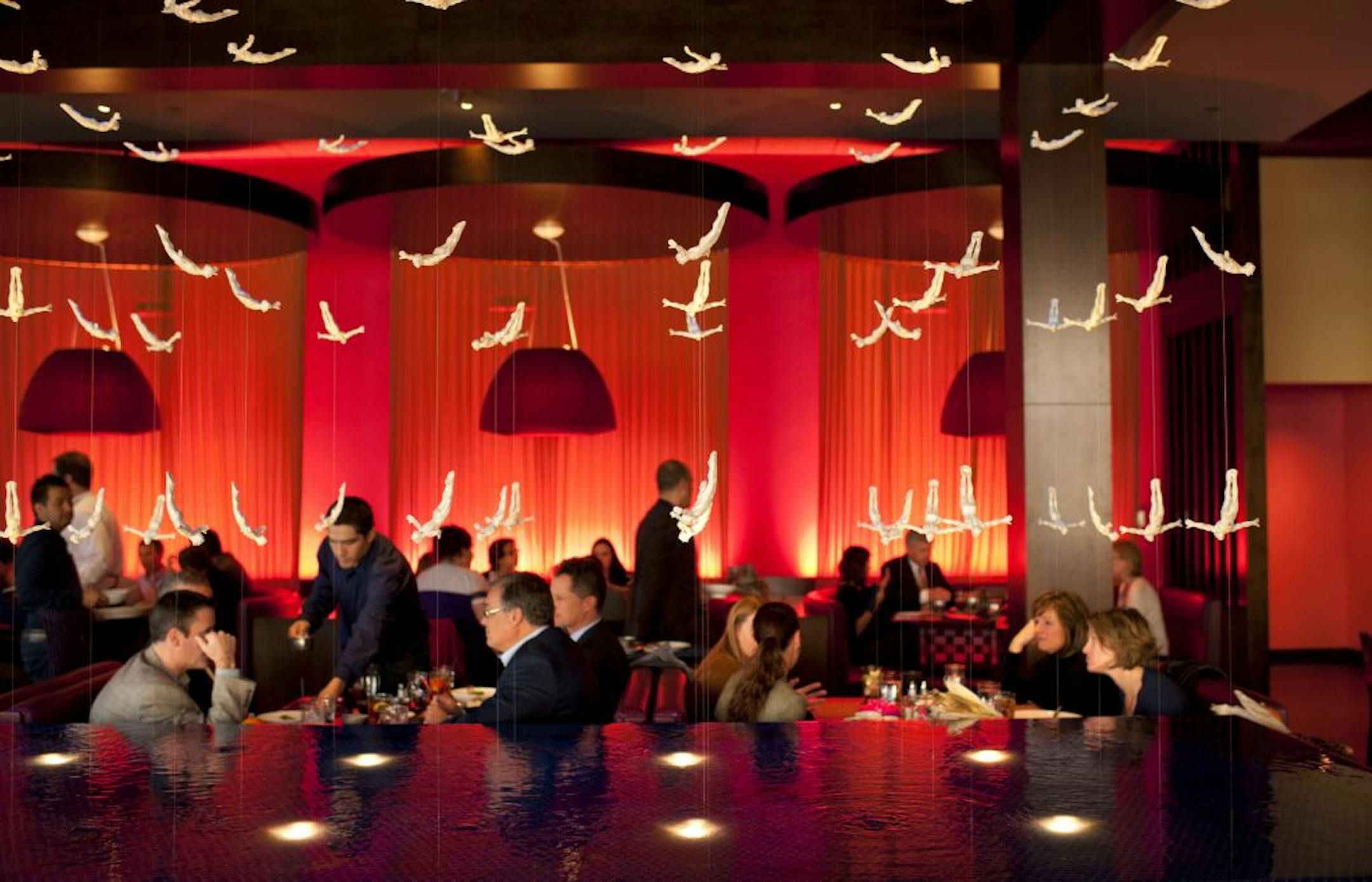 Rosa Mexicano has a pool with Acapulco cliff diving sculptures in the dining room.