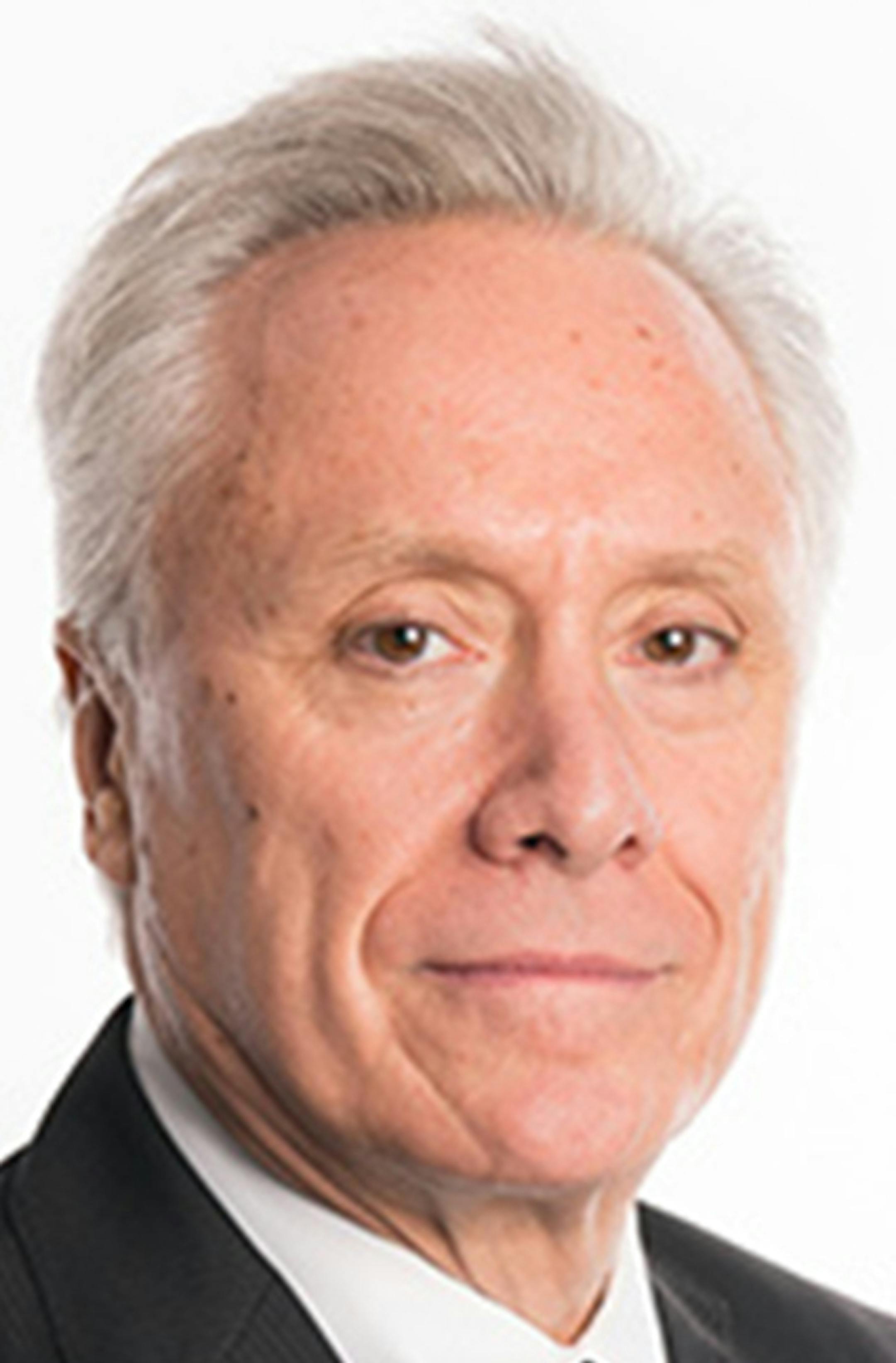 Charles (Chuck) Hollenhorst